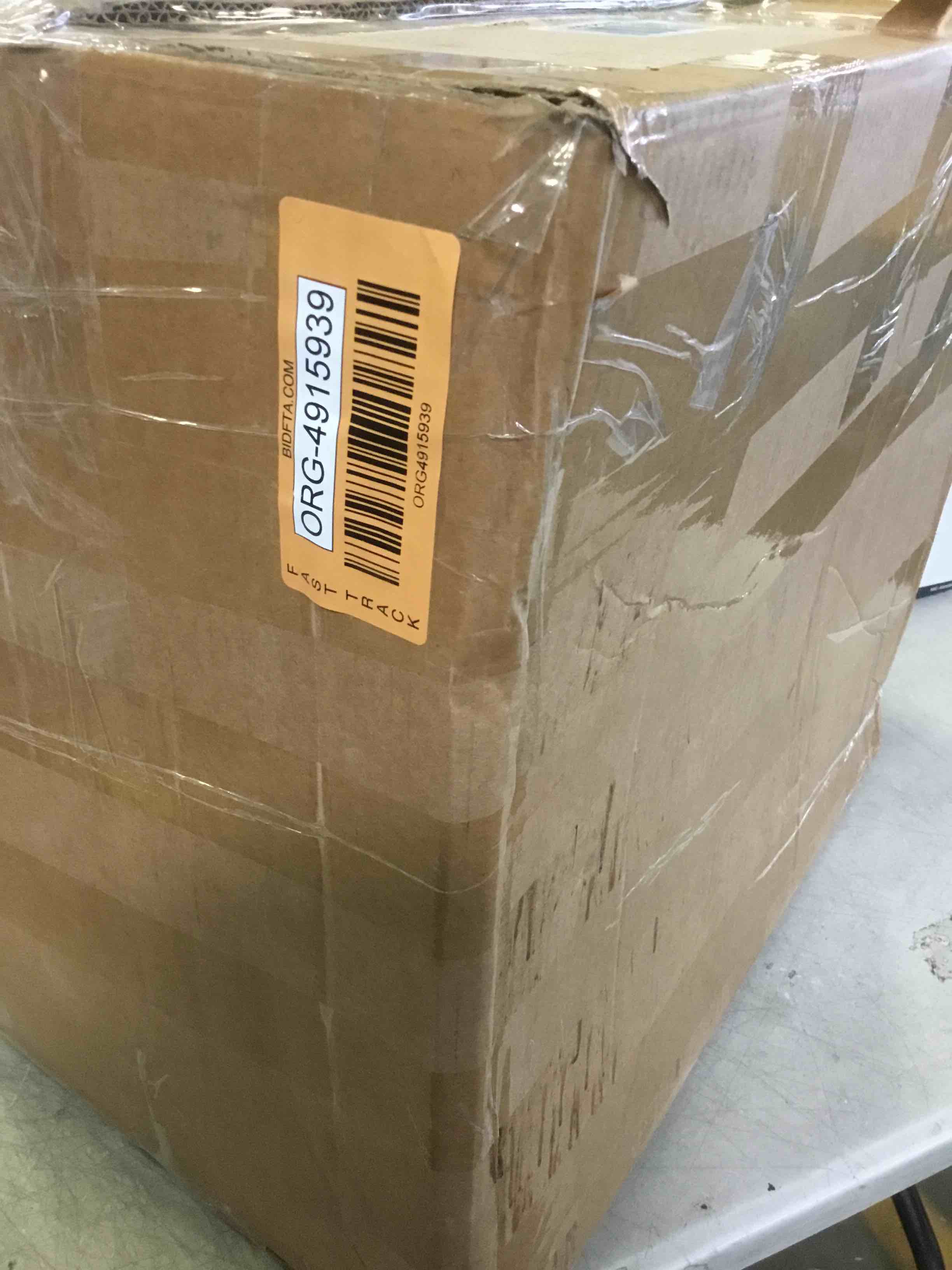 https://s3.amazonaws.com/lotting-images-prod/bidfta/ORG4915939_1695231776441.jpeg