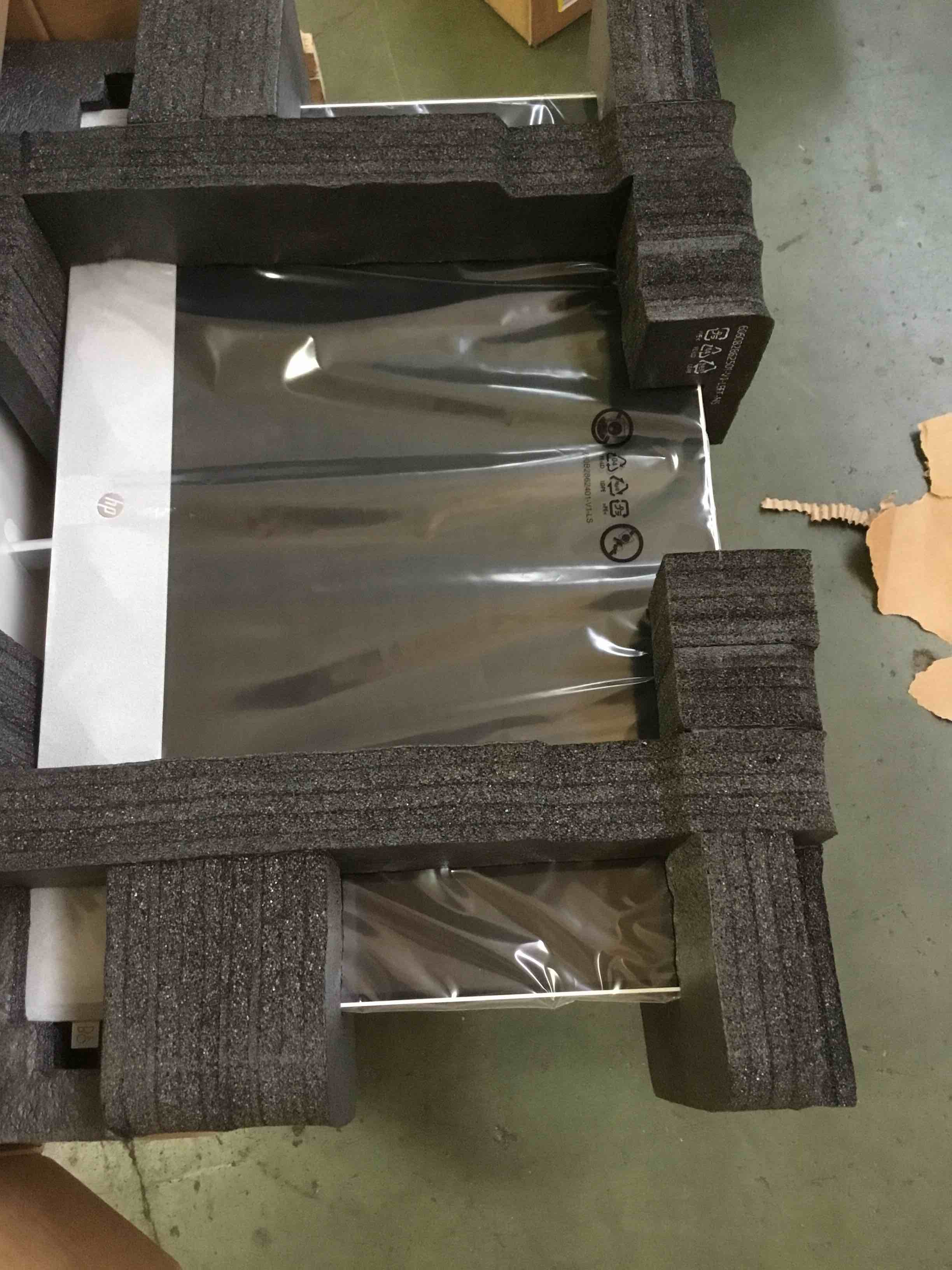 https://s3.amazonaws.com/lotting-images-prod/bidfta/ORG4918938_1689073388916.jpeg
