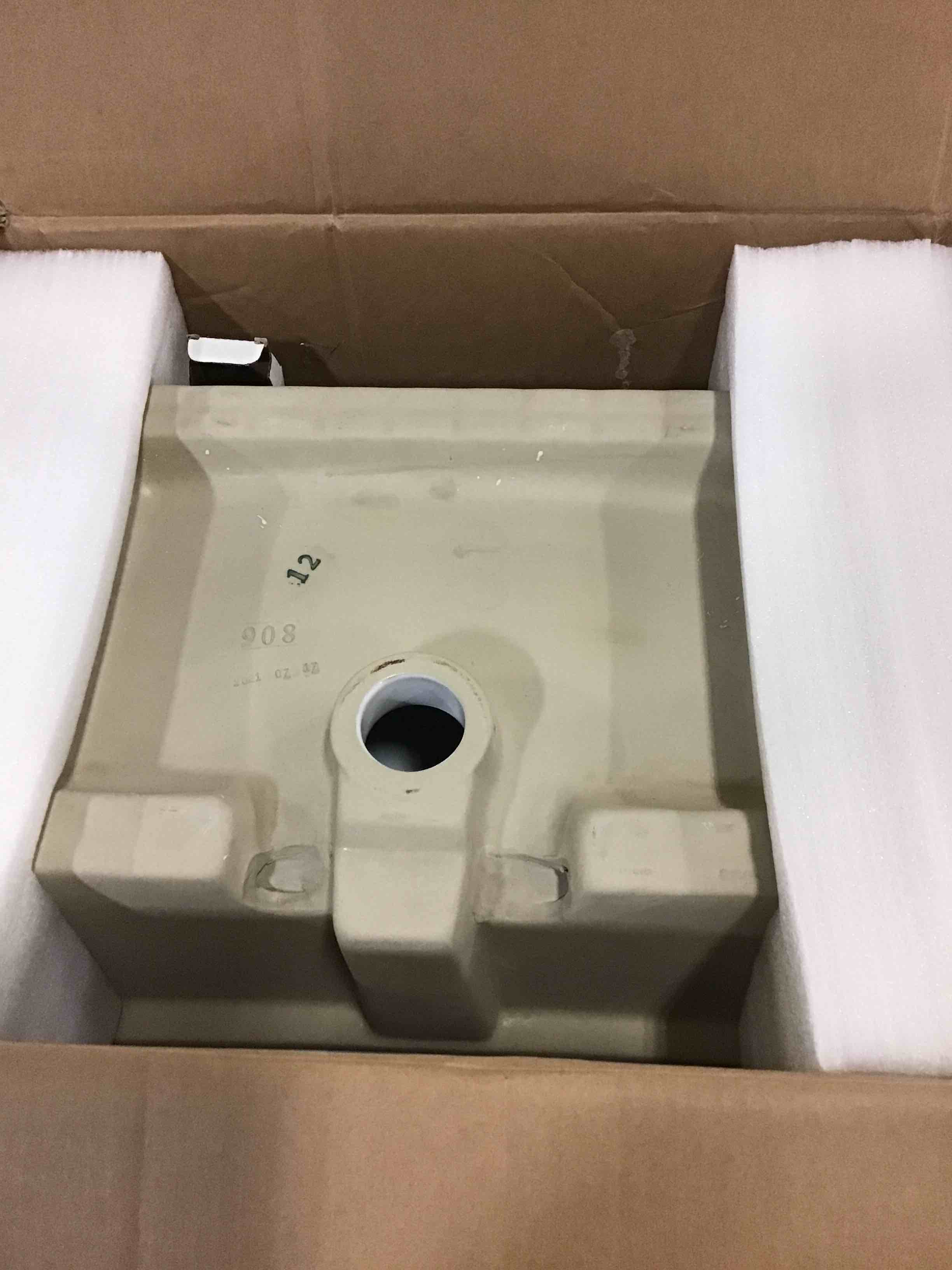 https://s3.amazonaws.com/lotting-images-prod/bidfta/ORG4922430_1688389512849.jpeg