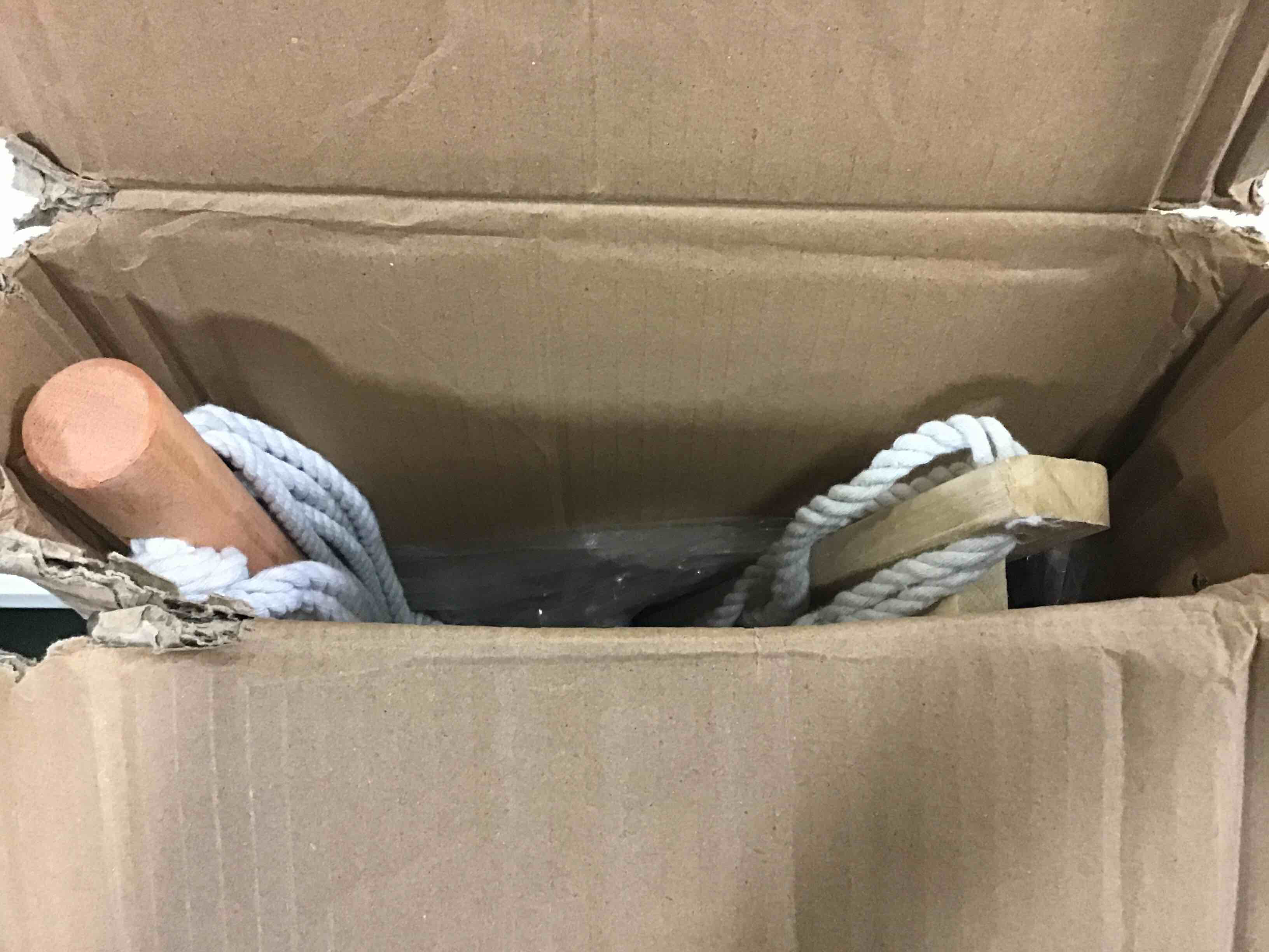 https://s3.amazonaws.com/lotting-images-prod/bidfta/ORG4922528_1688408877718.jpeg