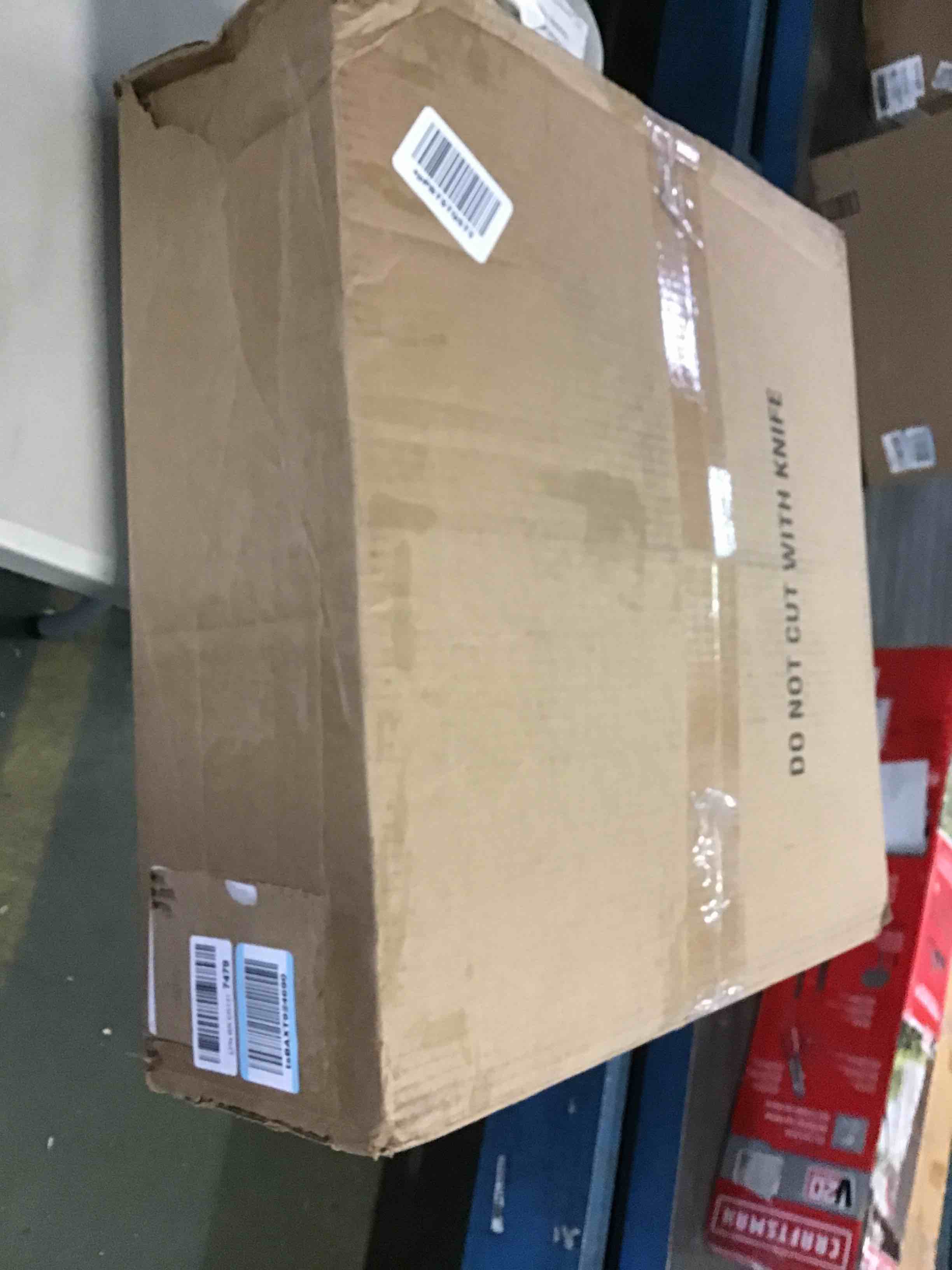 https://s3.amazonaws.com/lotting-images-prod/bidfta/ORG4925382_1687872949578.jpeg