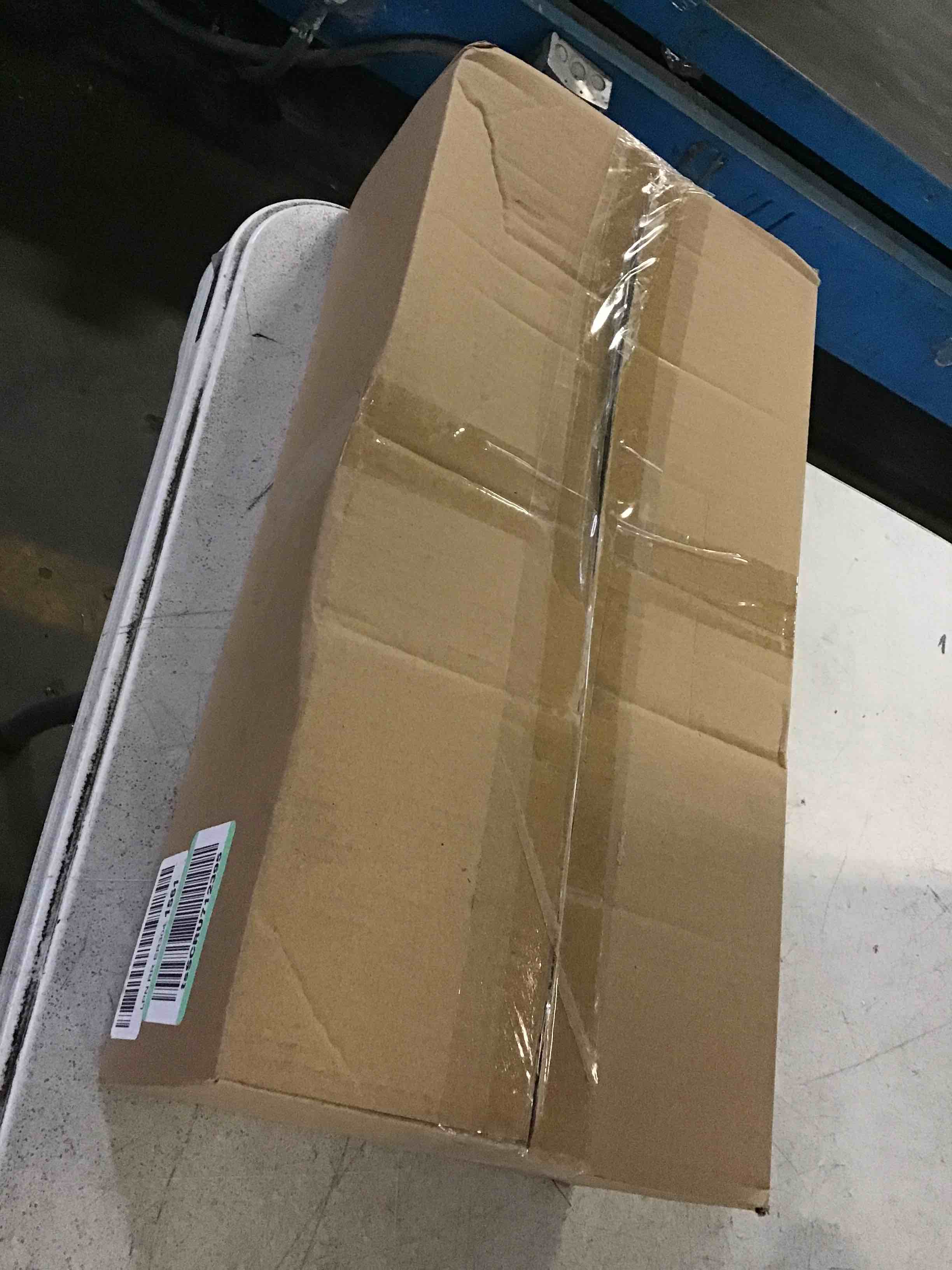 https://s3.amazonaws.com/lotting-images-prod/bidfta/ORG4926007_1688053330495.jpeg