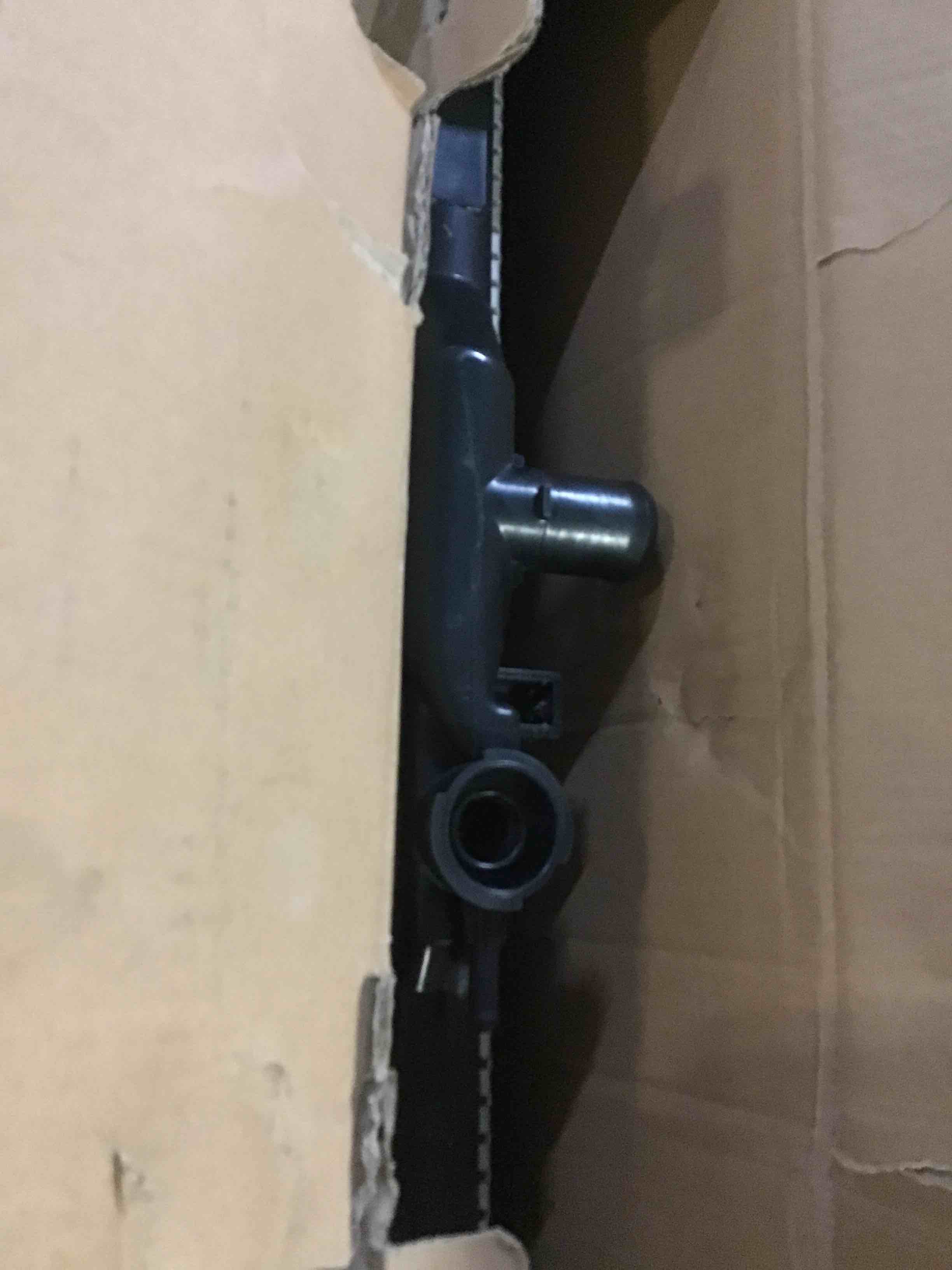 https://s3.amazonaws.com/lotting-images-prod/bidfta/ORG4926281_1688213730580.jpeg