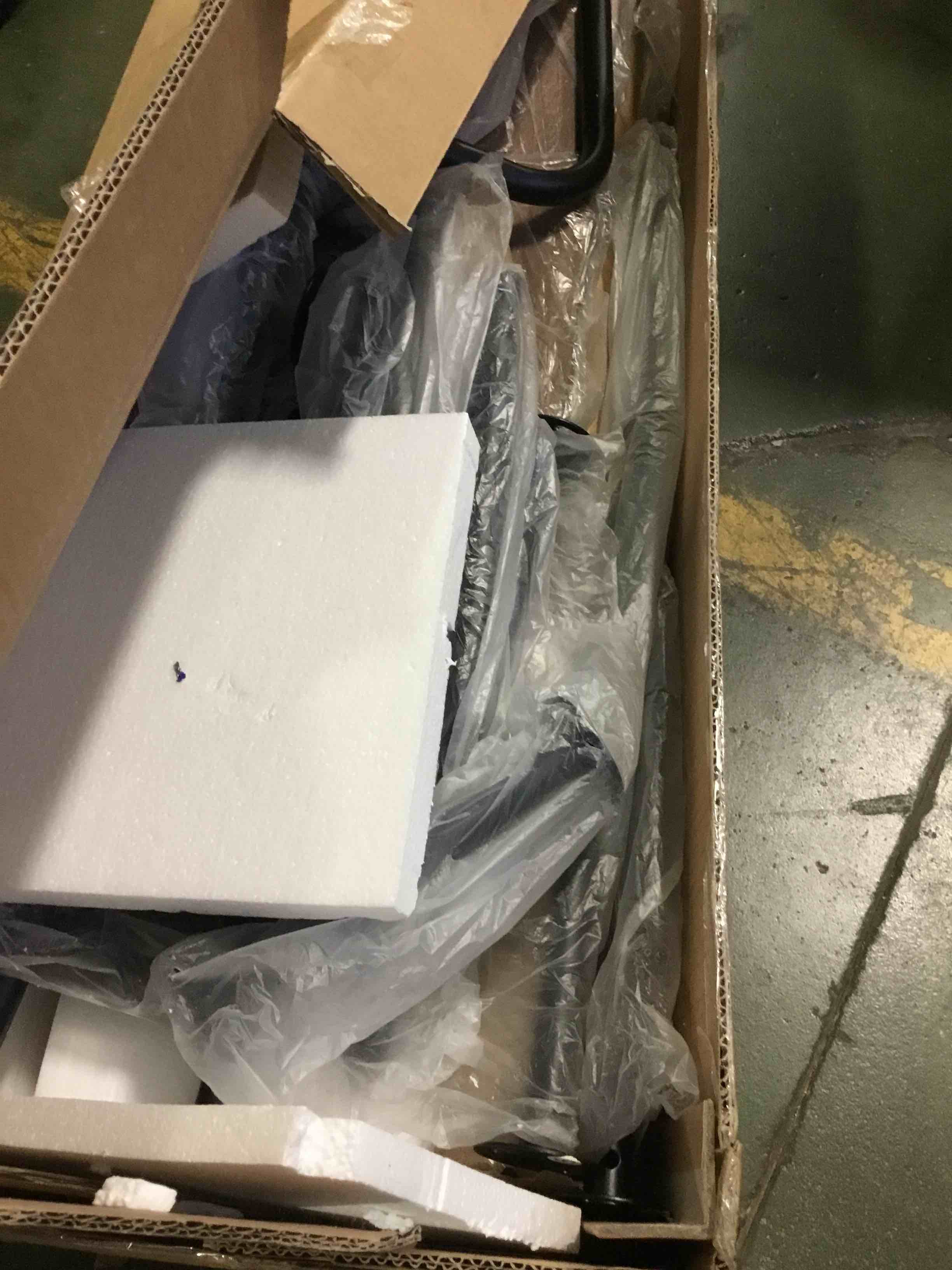 https://s3.amazonaws.com/lotting-images-prod/bidfta/ORG4928408_1704202183882.jpeg
