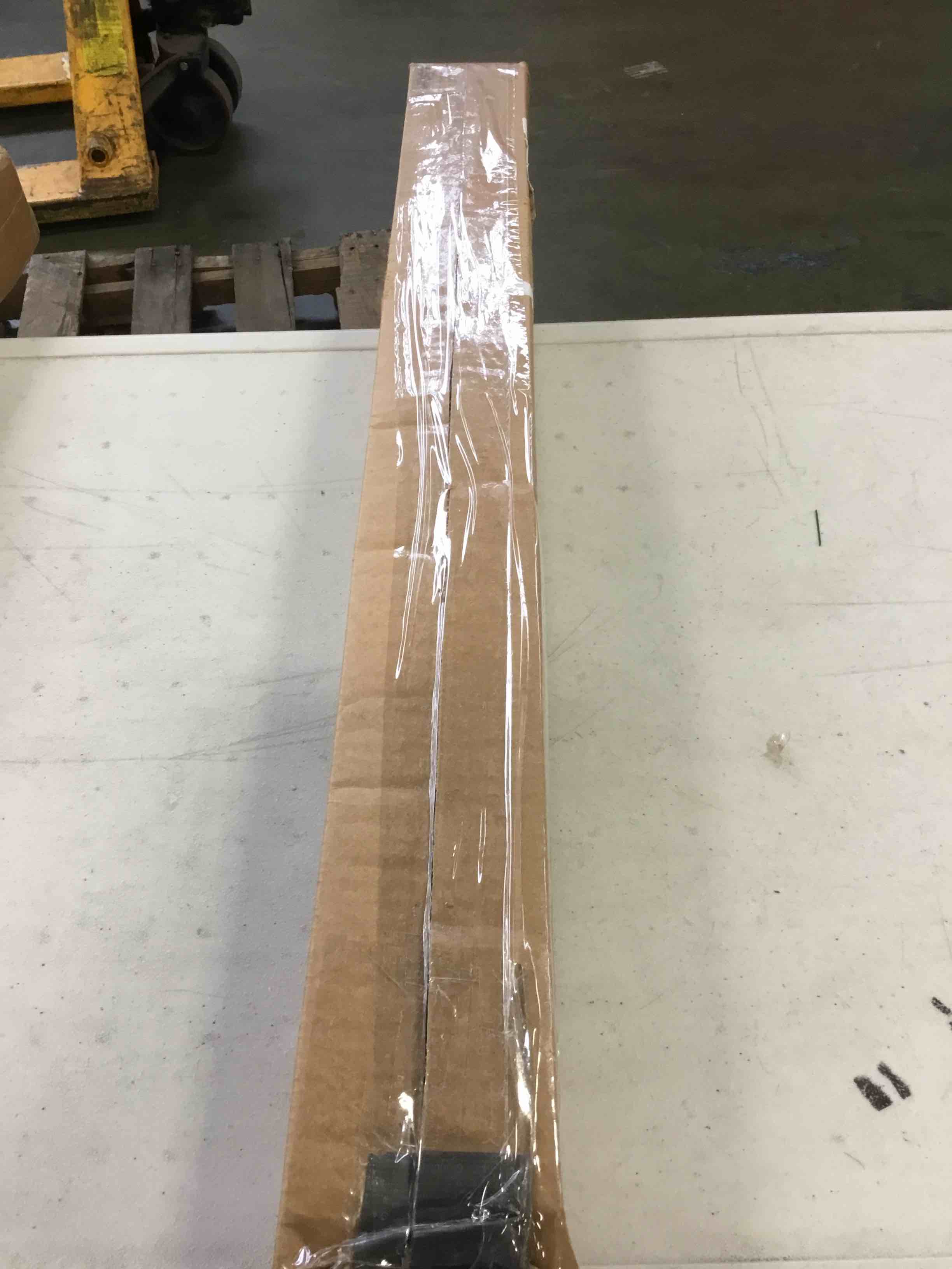 https://s3.amazonaws.com/lotting-images-prod/bidfta/ORG4928446_1704217109980.jpeg
