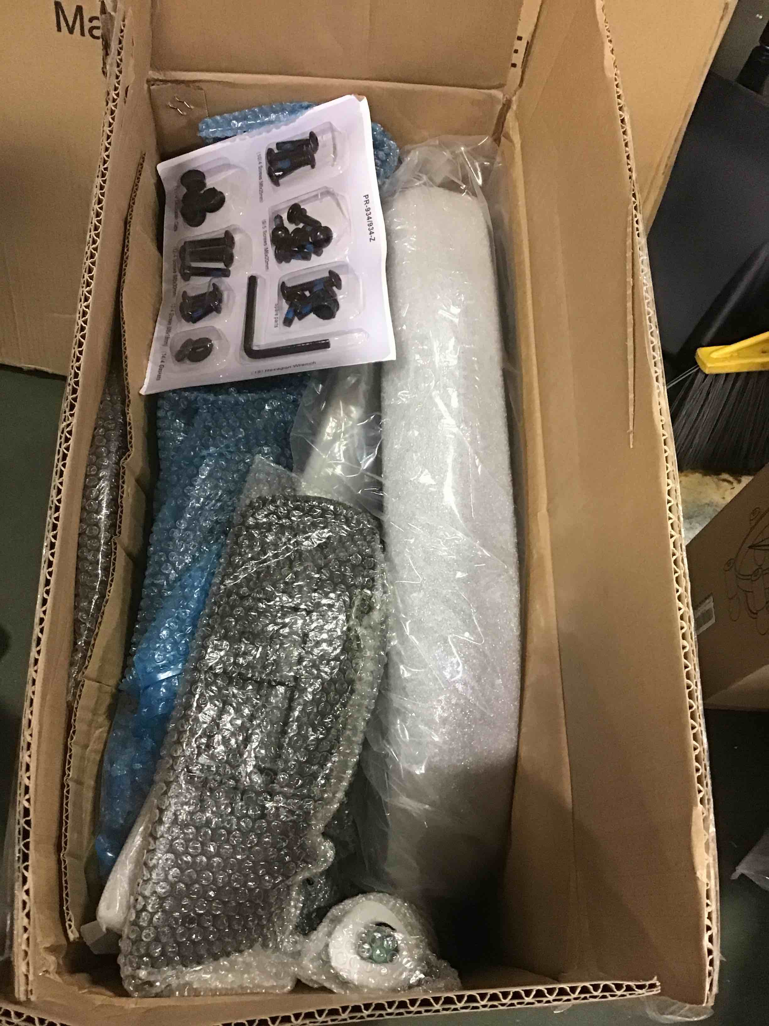 https://s3.amazonaws.com/lotting-images-prod/bidfta/ORG4929075_1705065760762.jpeg