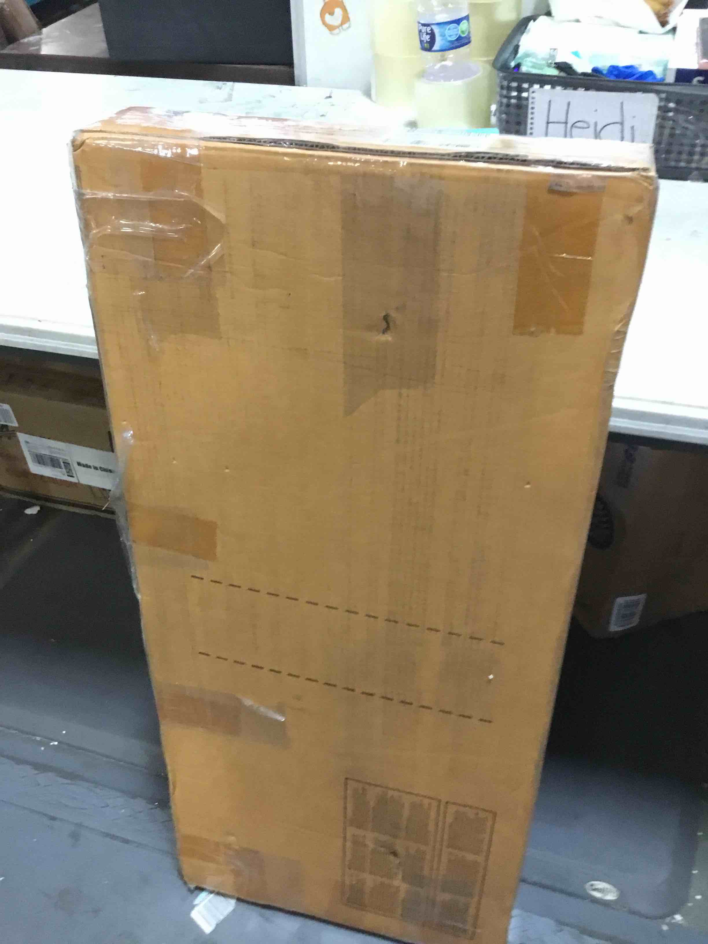 https://s3.amazonaws.com/lotting-images-prod/bidfta/ORG4929636_1703100968745.jpeg