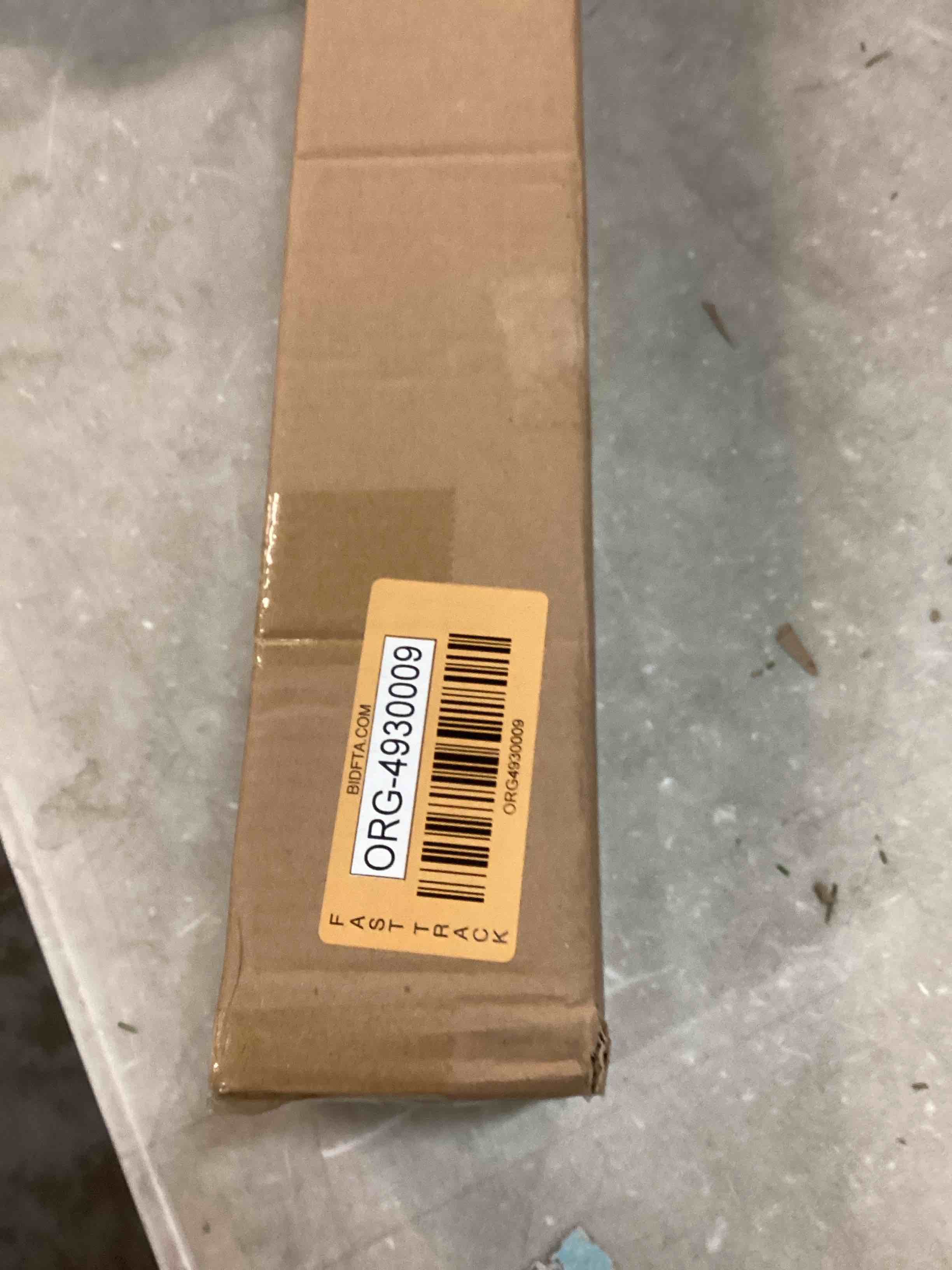 https://s3.amazonaws.com/lotting-images-prod/bidfta/ORG4930009_1703253242171.jpeg