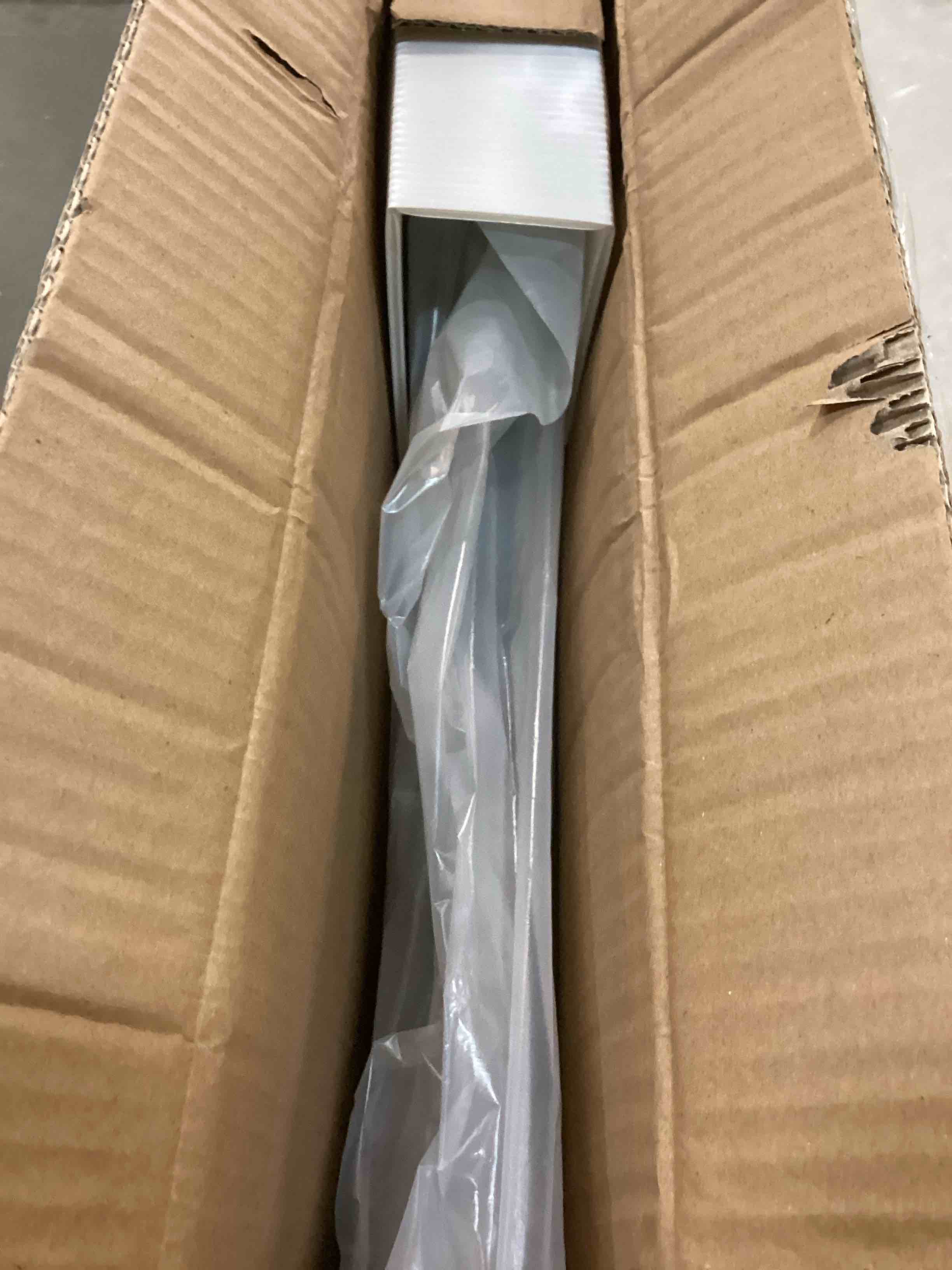 https://s3.amazonaws.com/lotting-images-prod/bidfta/ORG4930135_1703270218197.jpeg
