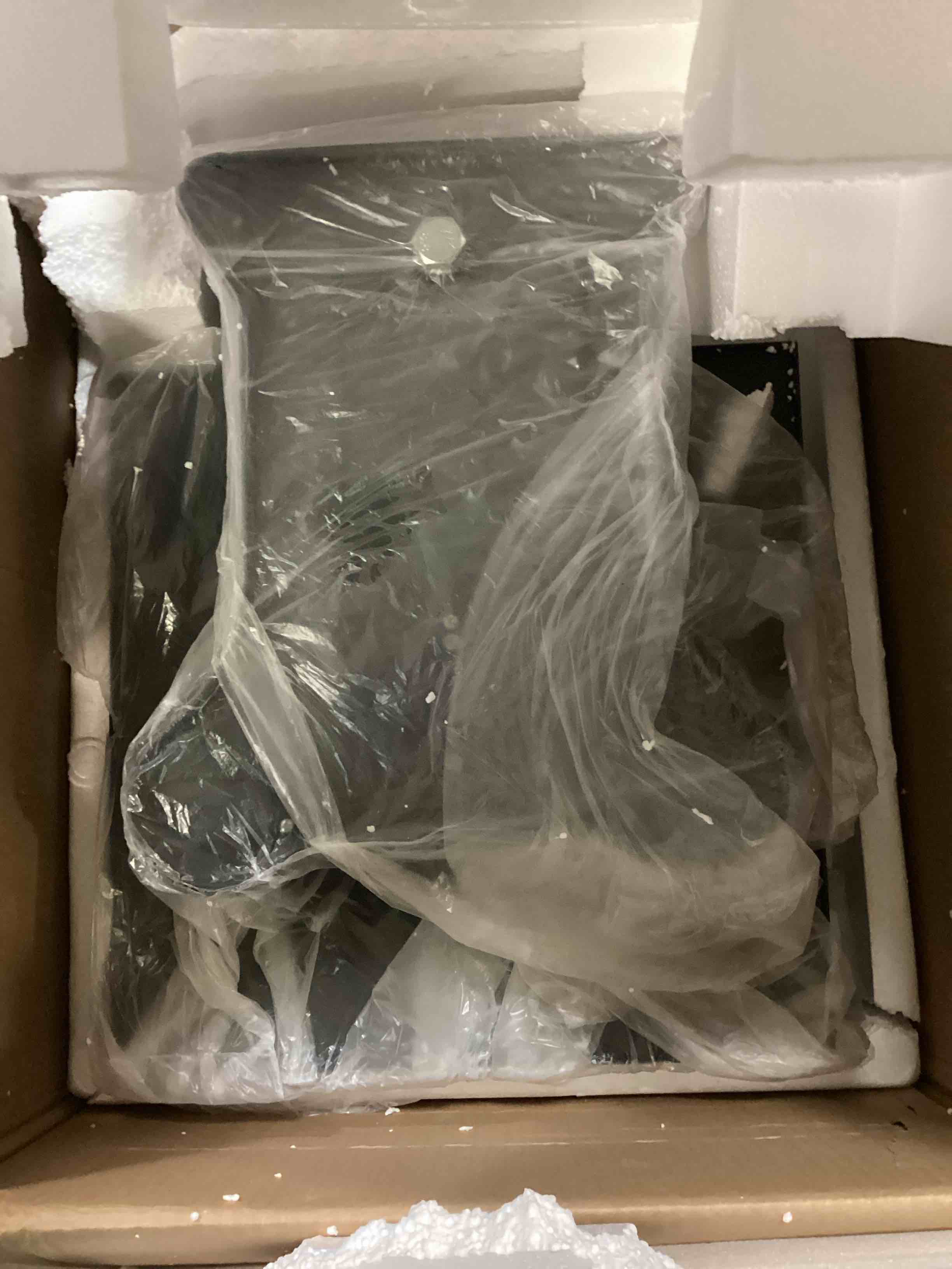 https://s3.amazonaws.com/lotting-images-prod/bidfta/ORG4930322_1703607789451.jpeg