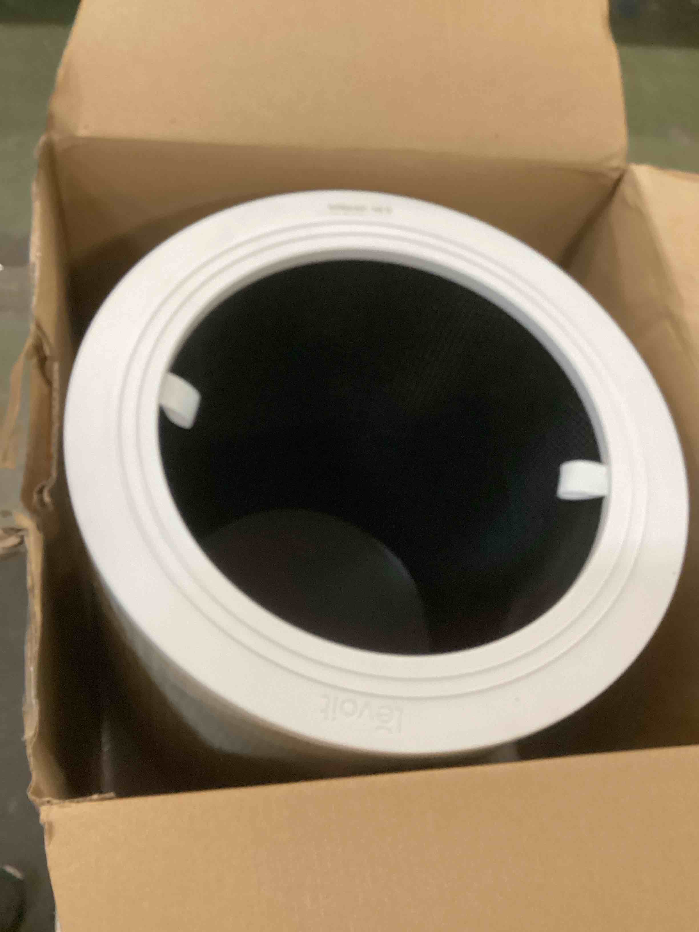 https://s3.amazonaws.com/lotting-images-prod/bidfta/ORG4930686_1703883673418.jpeg