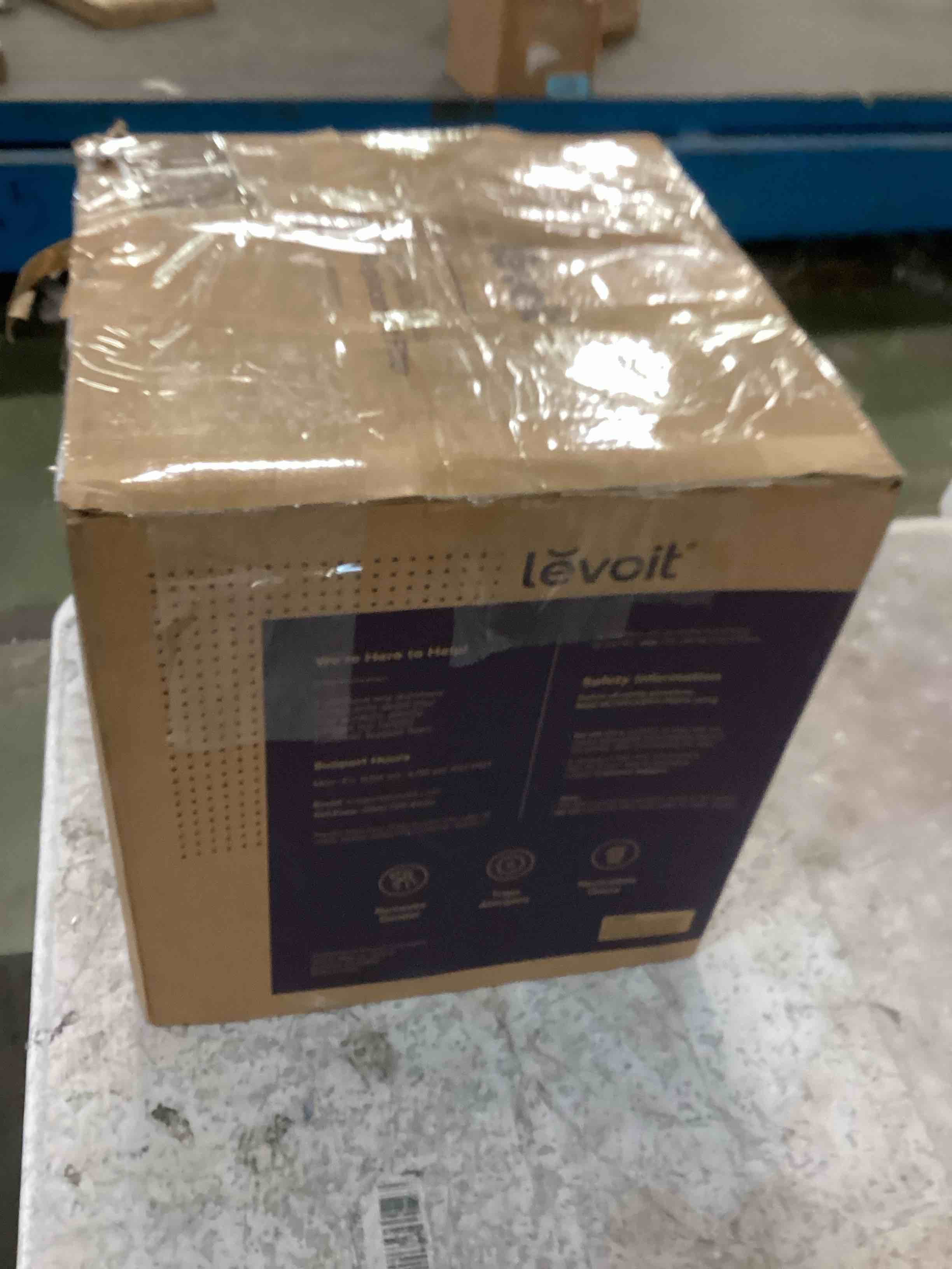 https://s3.amazonaws.com/lotting-images-prod/bidfta/ORG4930686_1703883694823.jpeg