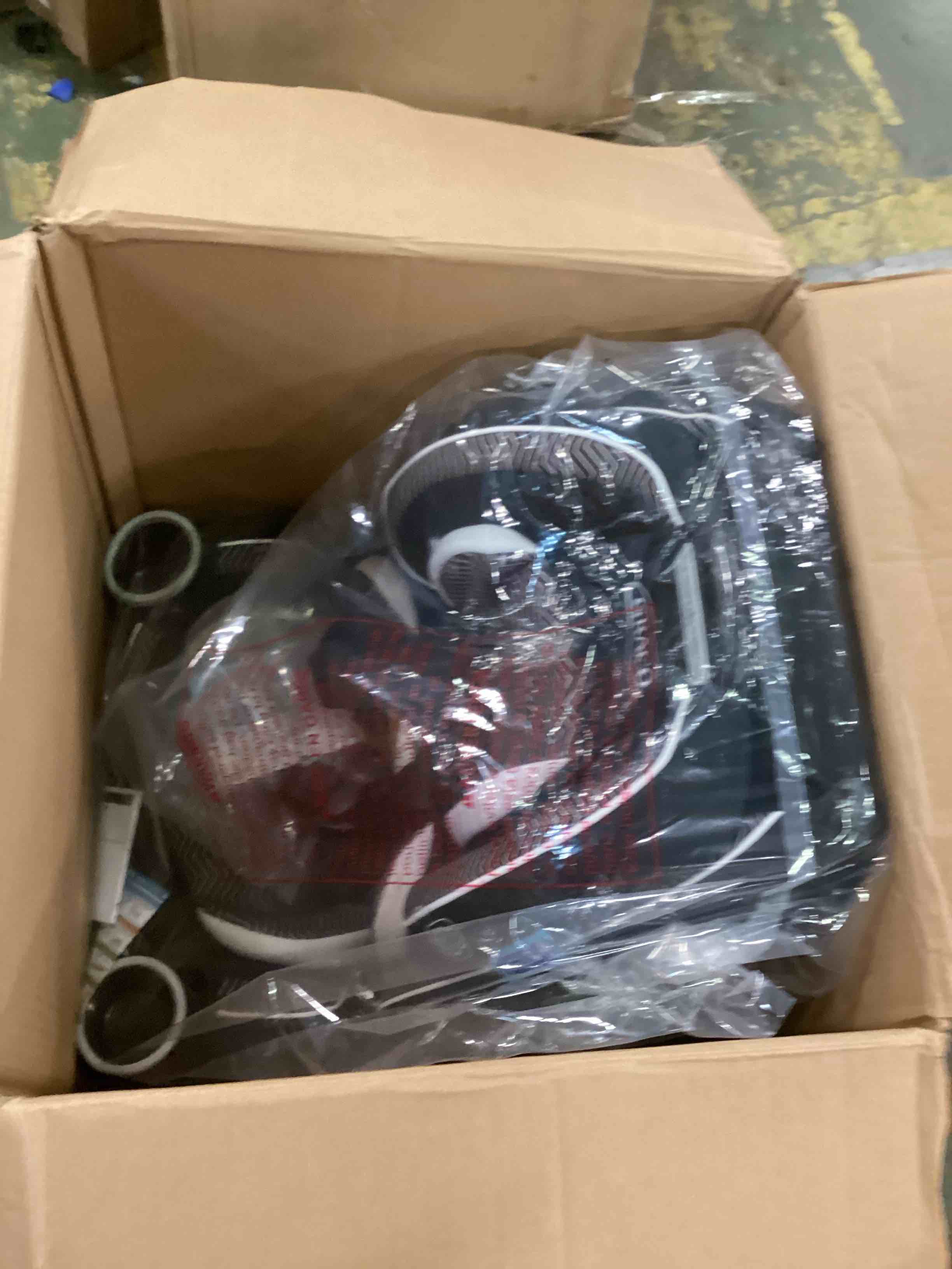 https://s3.amazonaws.com/lotting-images-prod/bidfta/ORG4930799_1703952479885.jpeg