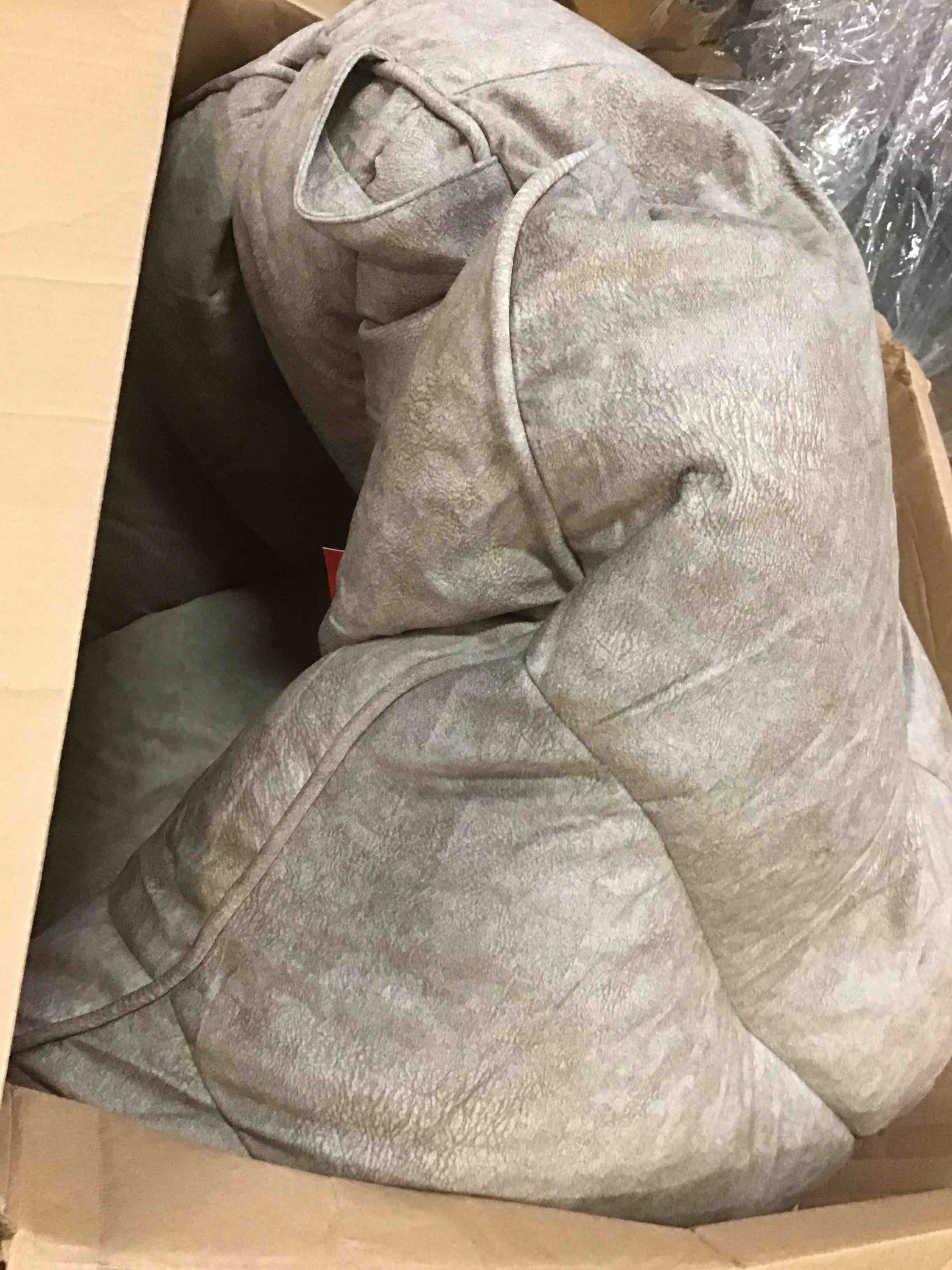 https://s3.amazonaws.com/lotting-images-prod/bidfta/ORG4931144_1703274590825.jpeg