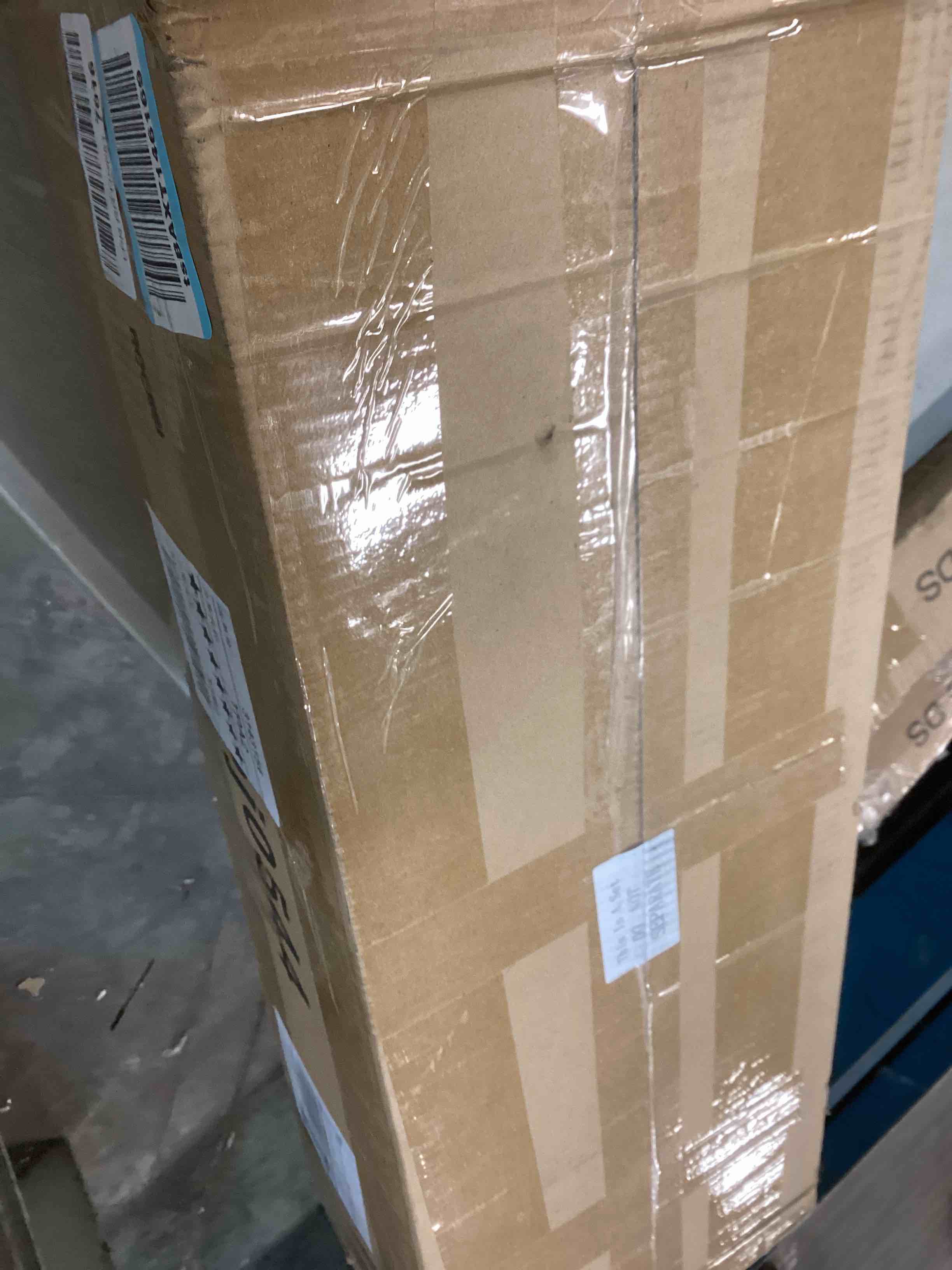 https://s3.amazonaws.com/lotting-images-prod/bidfta/ORG4931824_1703783440126.jpeg