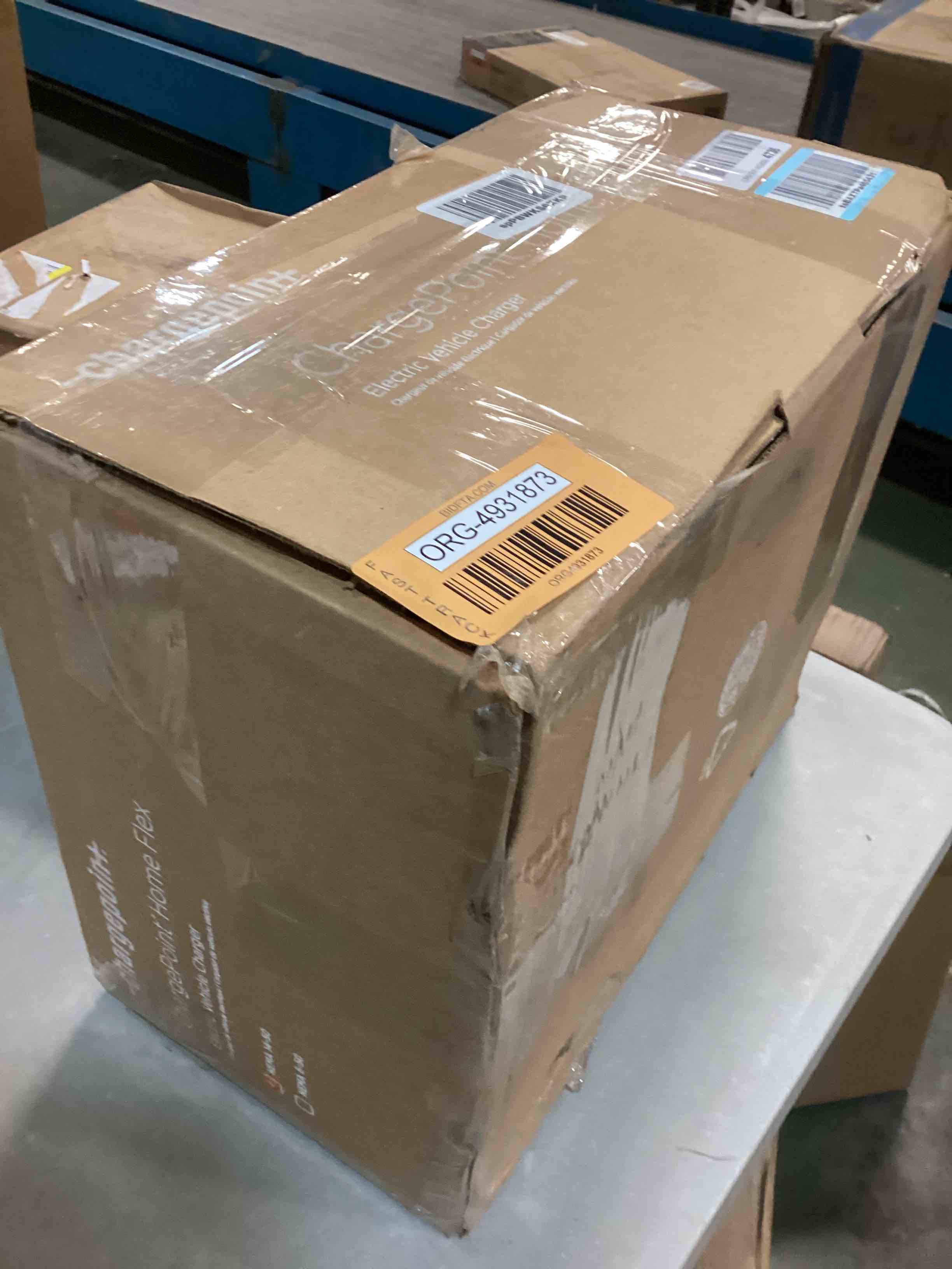 https://s3.amazonaws.com/lotting-images-prod/bidfta/ORG4931873_1703790827150.jpeg