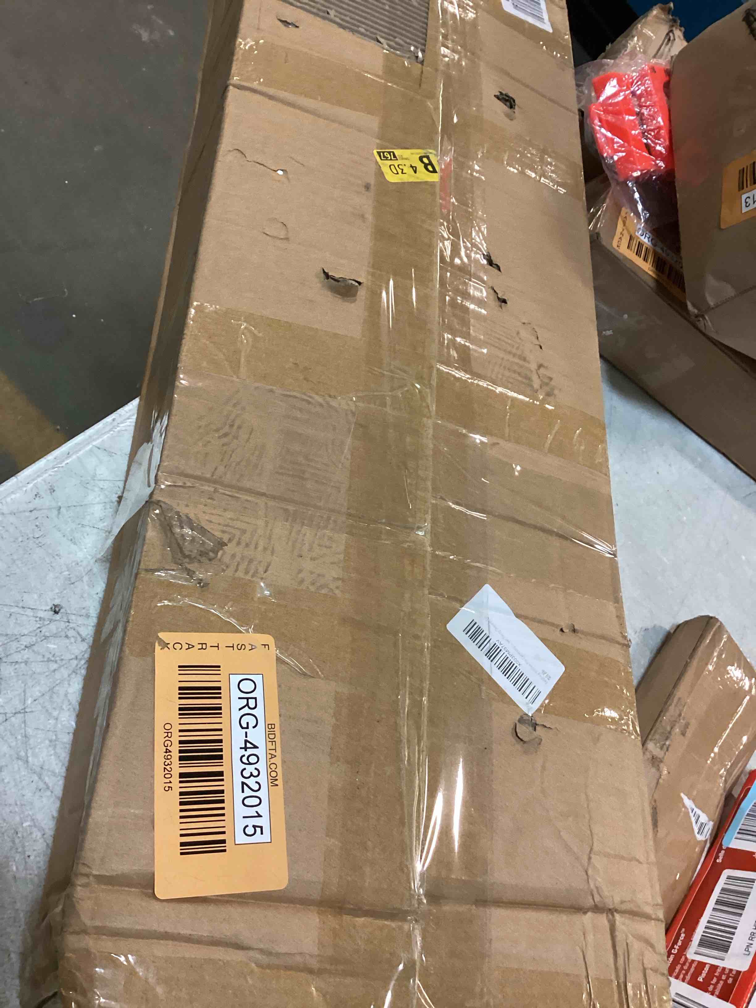 https://s3.amazonaws.com/lotting-images-prod/bidfta/ORG4932015_1703861583279.jpeg