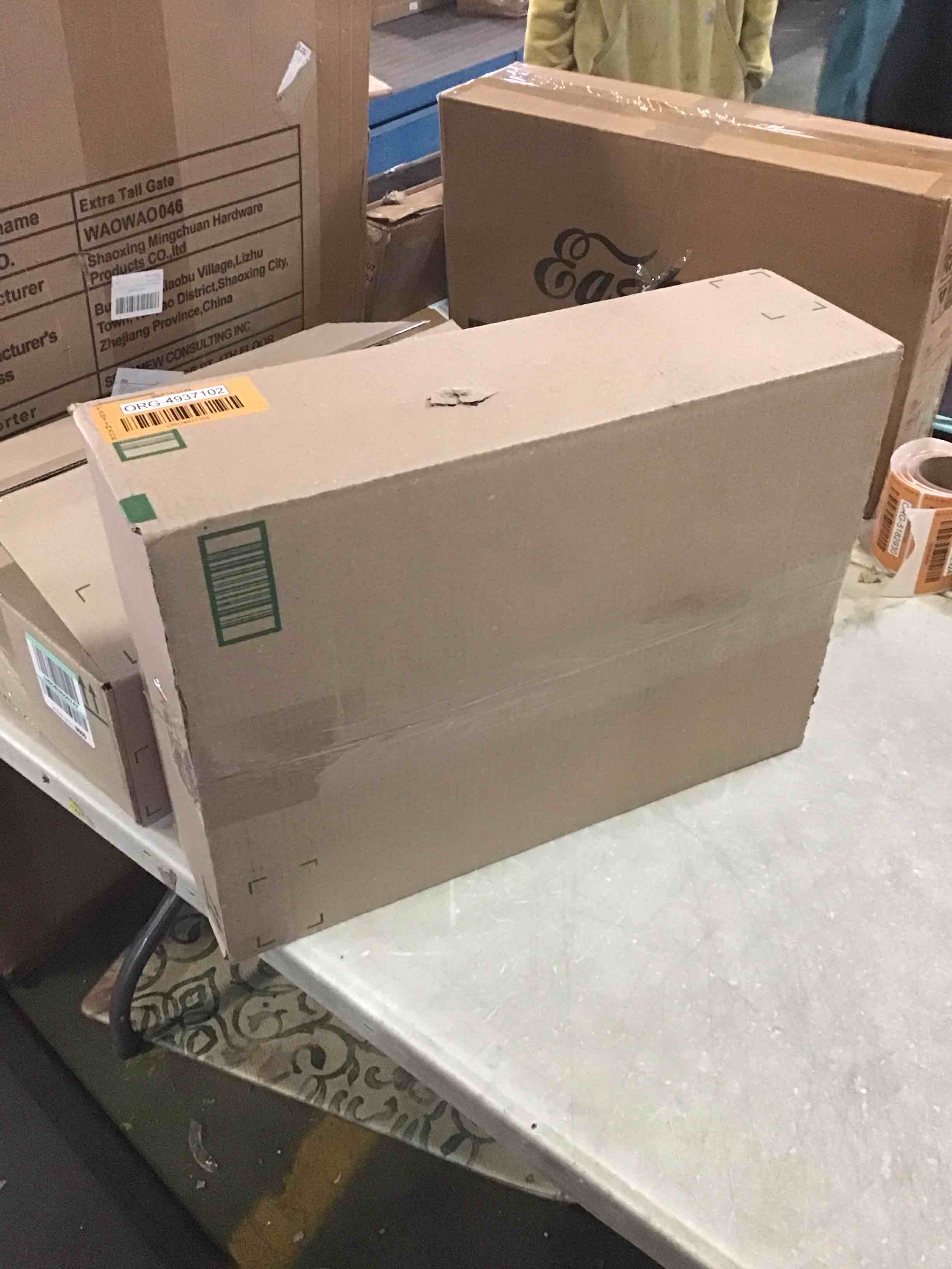 https://s3.amazonaws.com/lotting-images-prod/bidfta/ORG4937102_1703186823511.jpeg