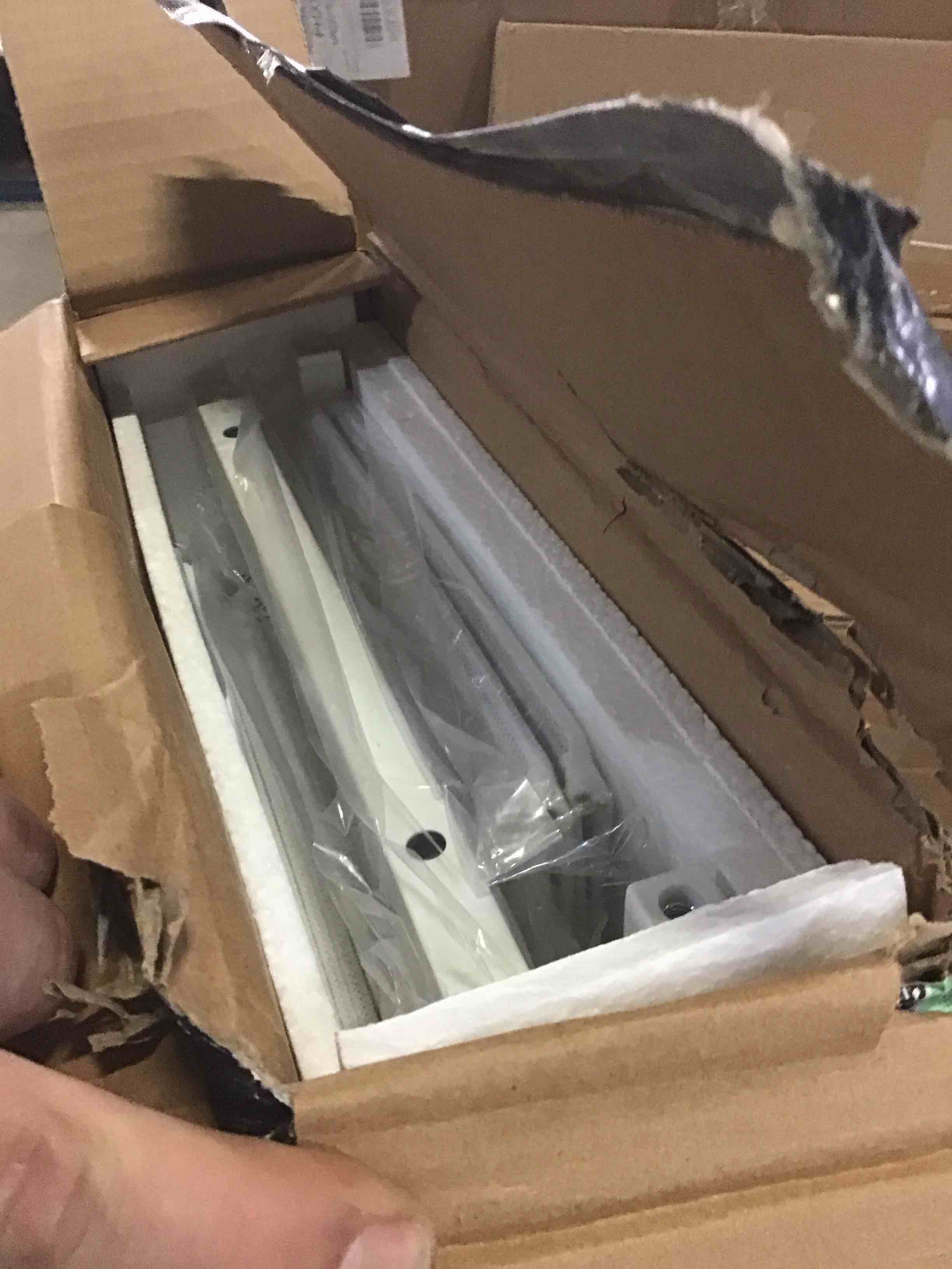 https://s3.amazonaws.com/lotting-images-prod/bidfta/ORG4937115_1703188276954.jpeg