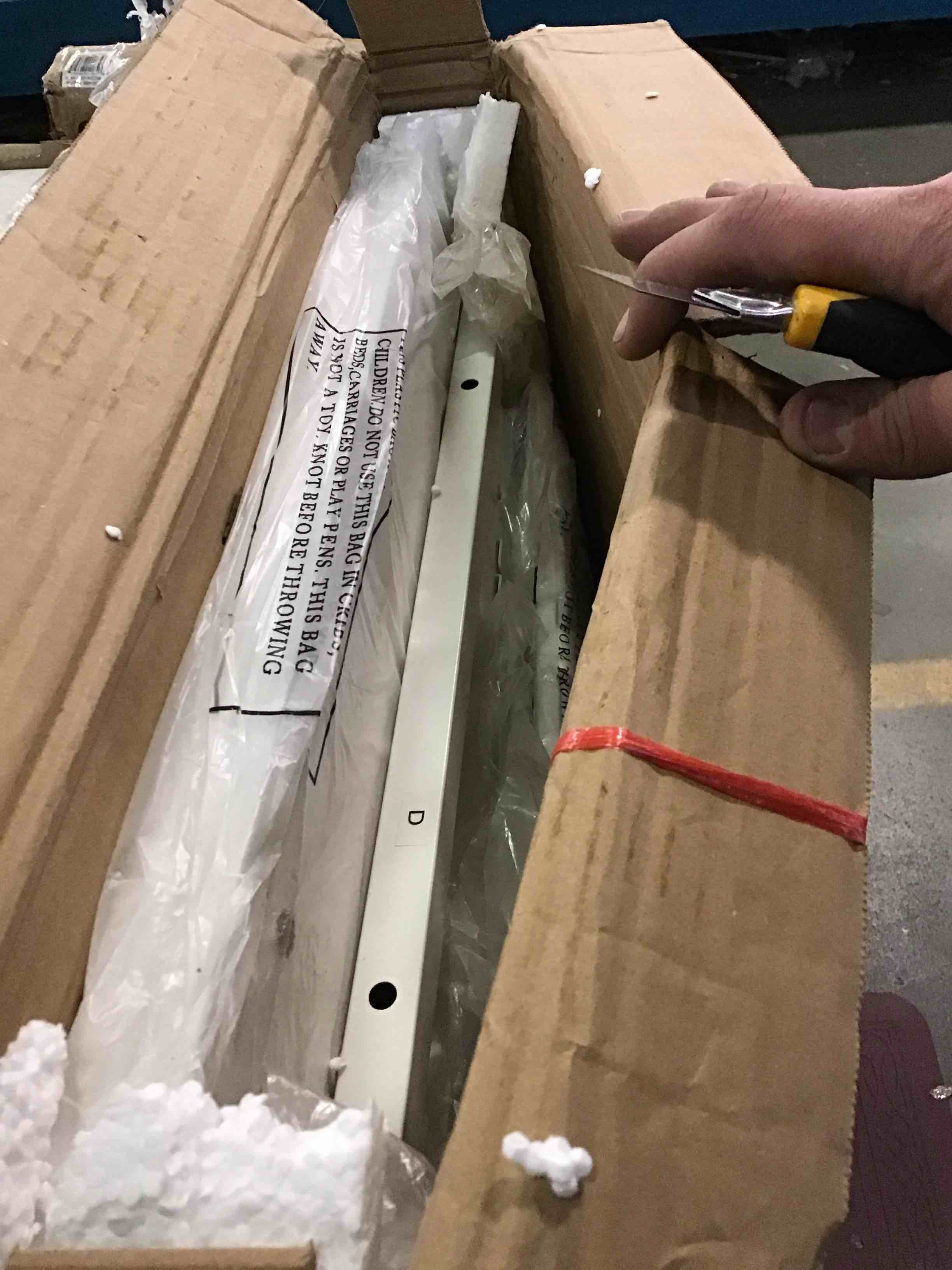 https://s3.amazonaws.com/lotting-images-prod/bidfta/ORG4937211_1703256052172.jpeg