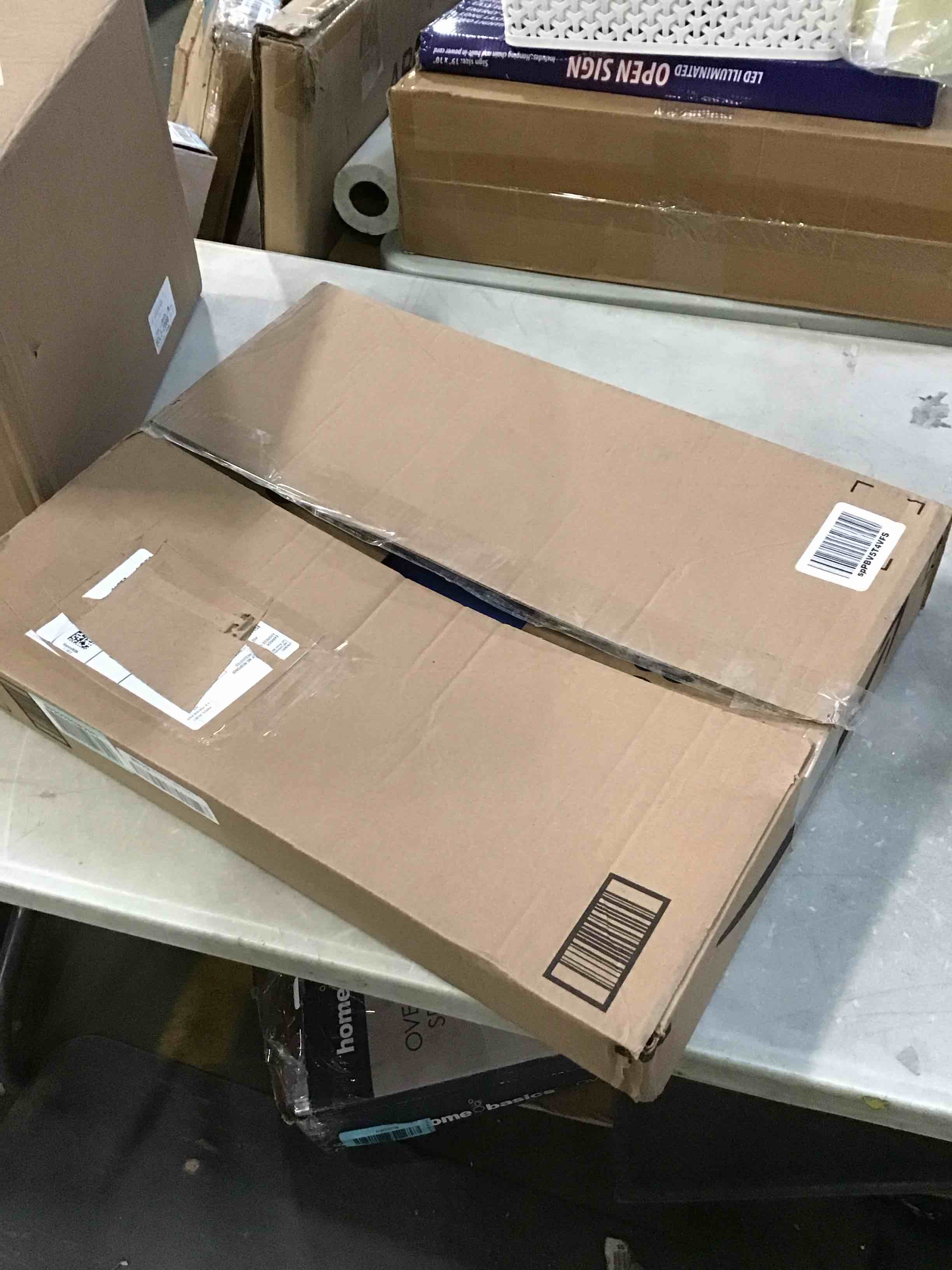 https://s3.amazonaws.com/lotting-images-prod/bidfta/ORG4937414_1703351046271.jpeg