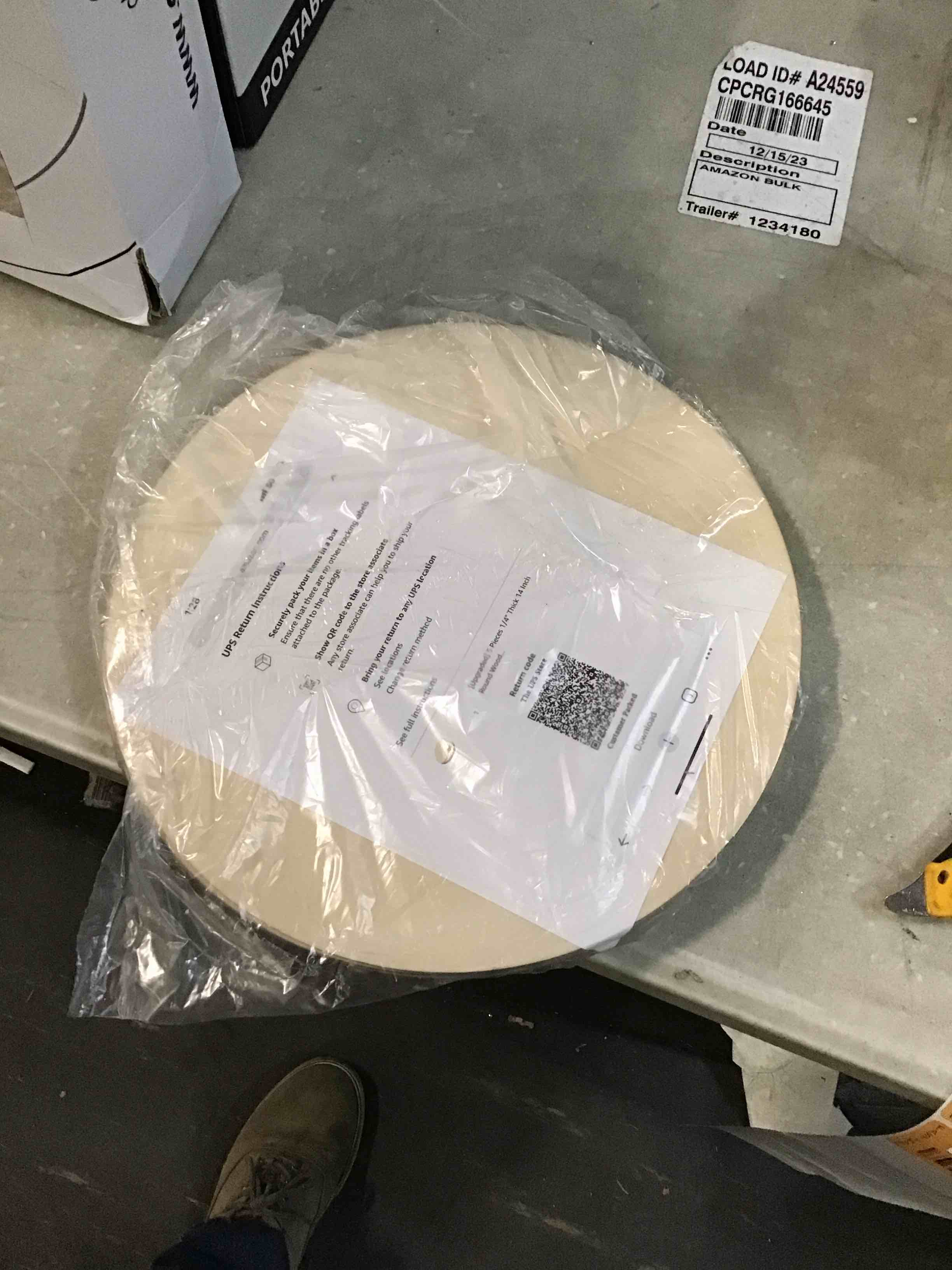 https://s3.amazonaws.com/lotting-images-prod/bidfta/ORG4937468_1703360066281.jpeg