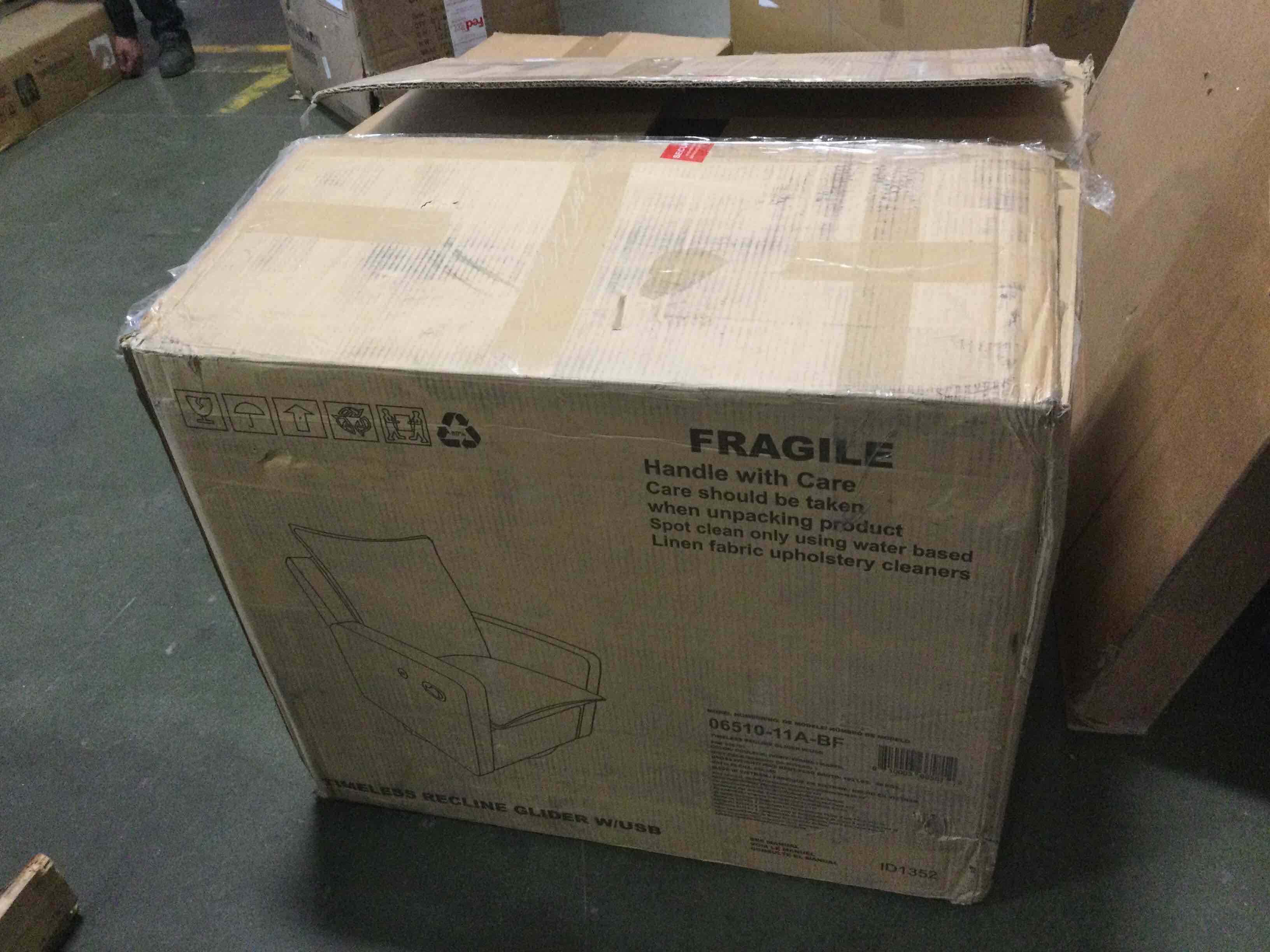 https://s3.amazonaws.com/lotting-images-prod/bidfta/ORG4938657_1703168023819.jpeg