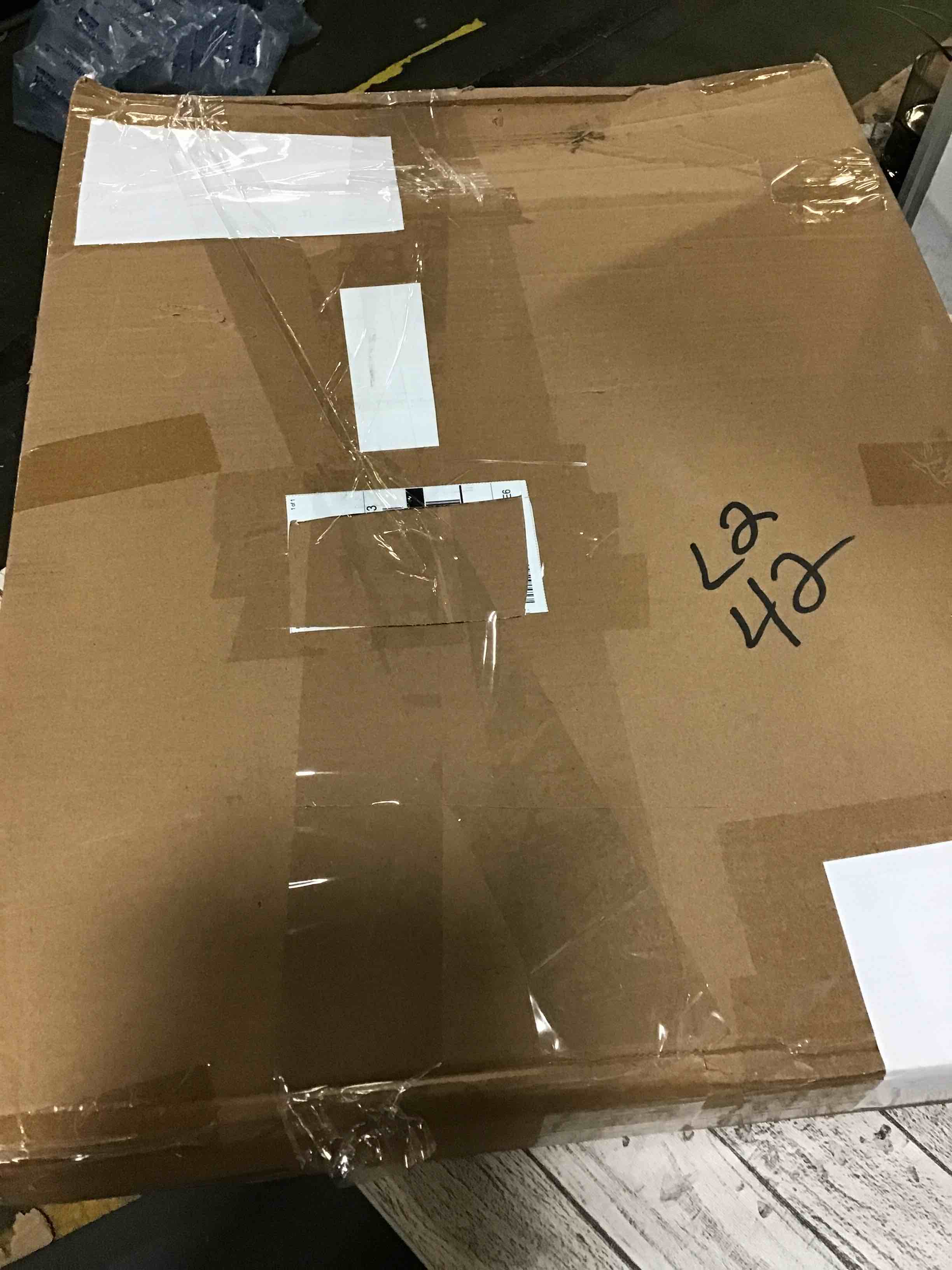 https://s3.amazonaws.com/lotting-images-prod/bidfta/ORG4952459_1687535075540.jpeg