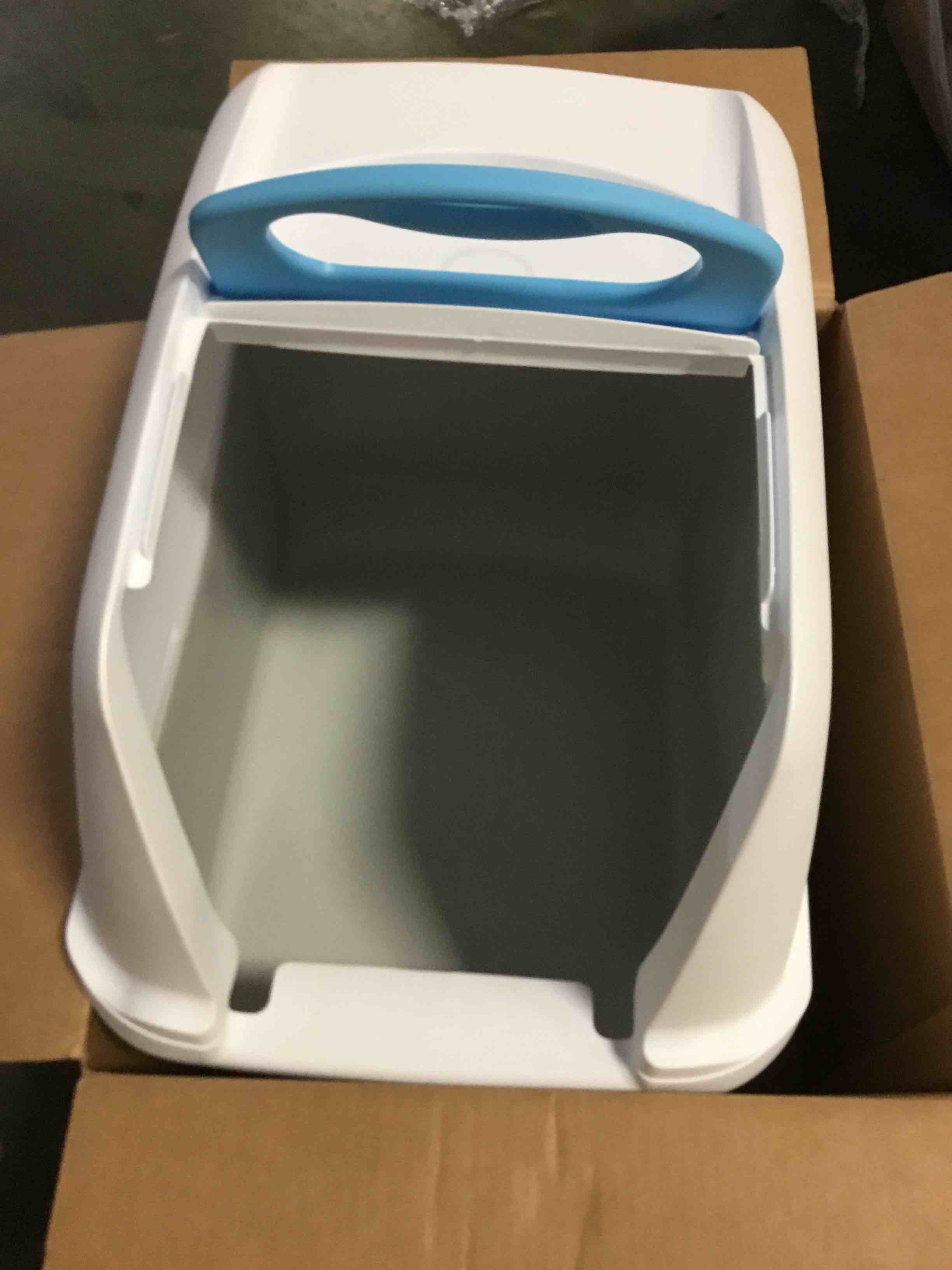 https://s3.amazonaws.com/lotting-images-prod/bidfta/ORG4953904_1686741175828.jpeg
