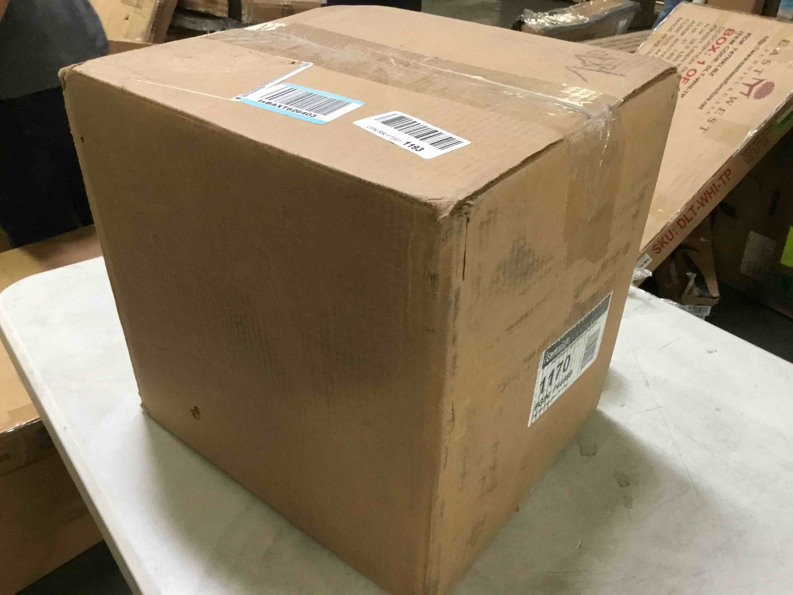 https://s3.amazonaws.com/lotting-images-prod/bidfta/ORG4954565_1686927954143.jpeg