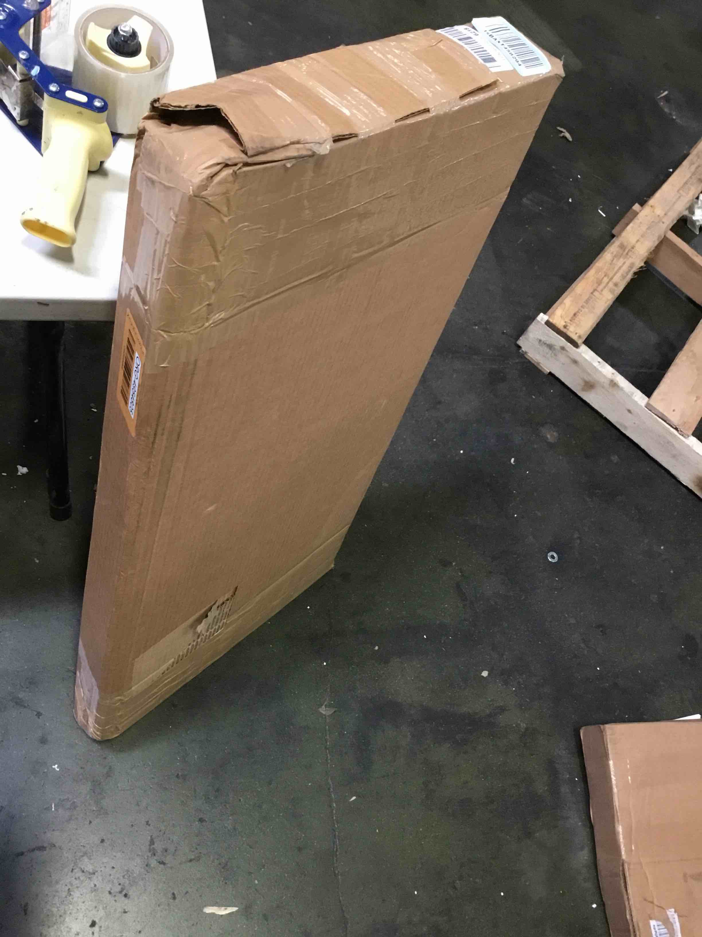 https://s3.amazonaws.com/lotting-images-prod/bidfta/ORG4954805_1687198345344.jpeg