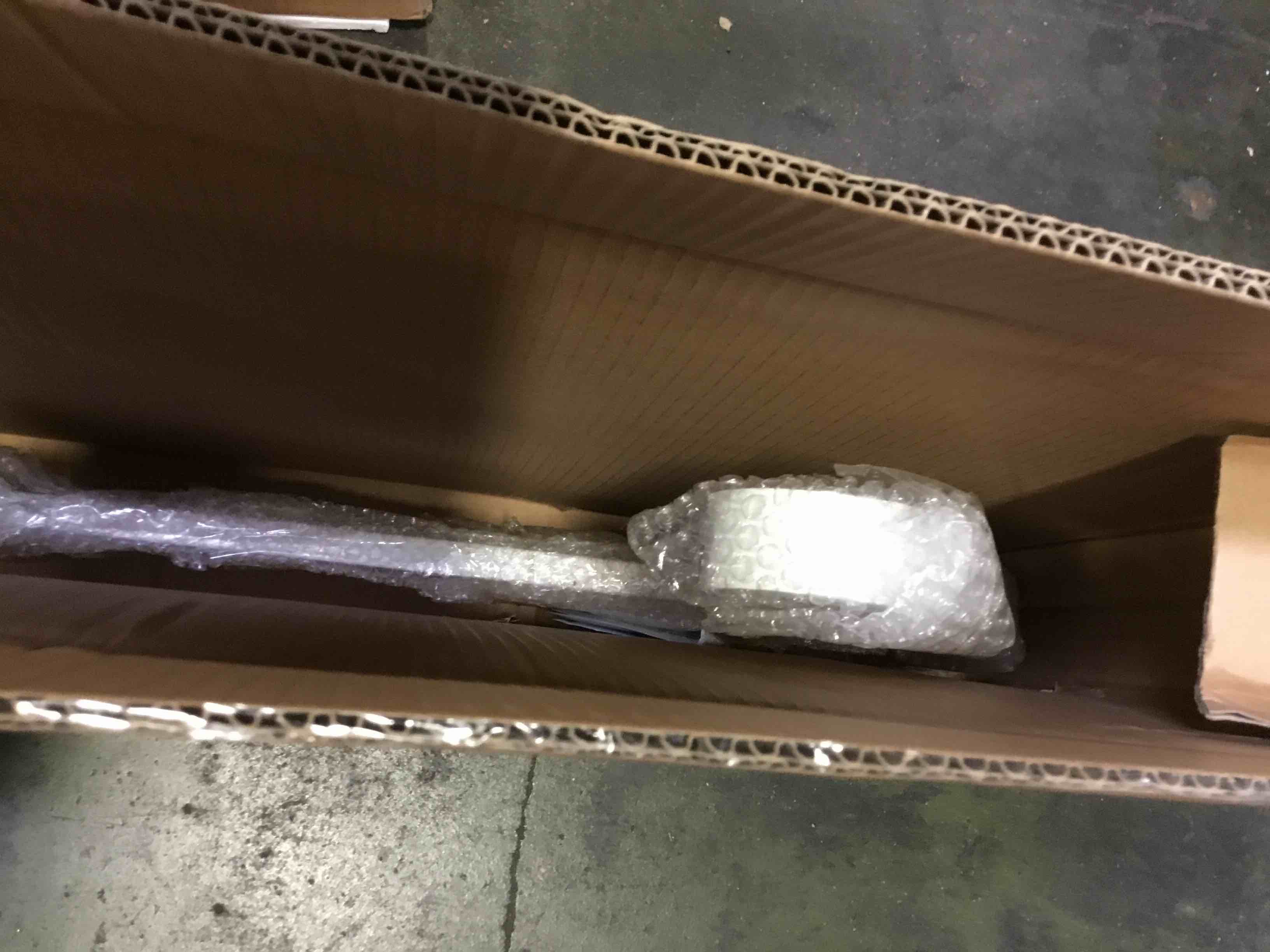 https://s3.amazonaws.com/lotting-images-prod/bidfta/ORG4954820_1687203227134.jpeg