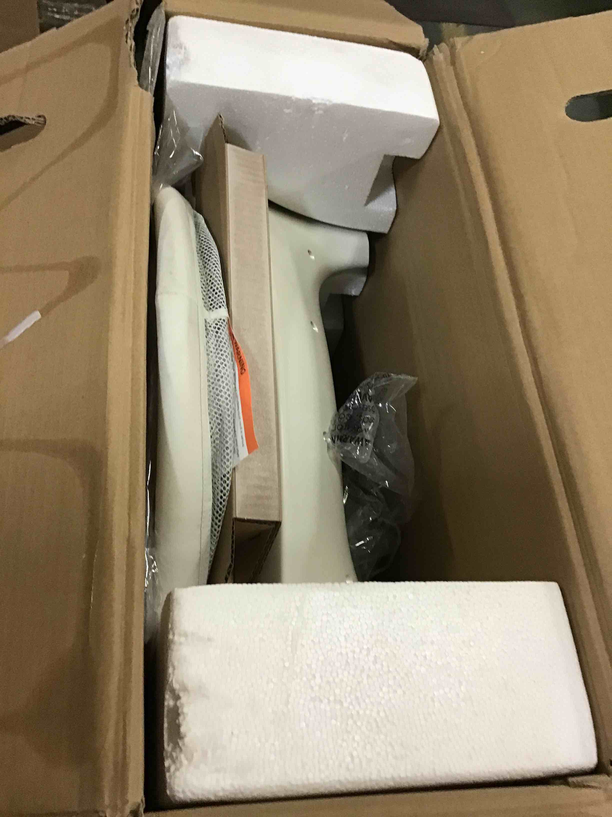 https://s3.amazonaws.com/lotting-images-prod/bidfta/ORG4955744_1685967146715.jpeg