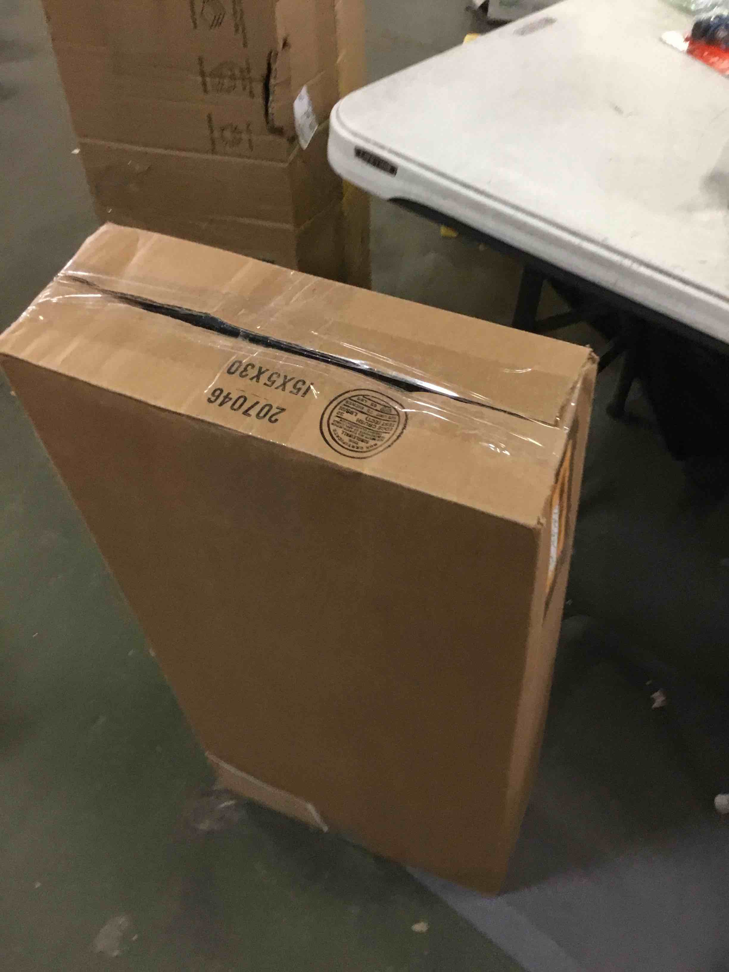 https://s3.amazonaws.com/lotting-images-prod/bidfta/ORG4959423_1686771405120.jpeg