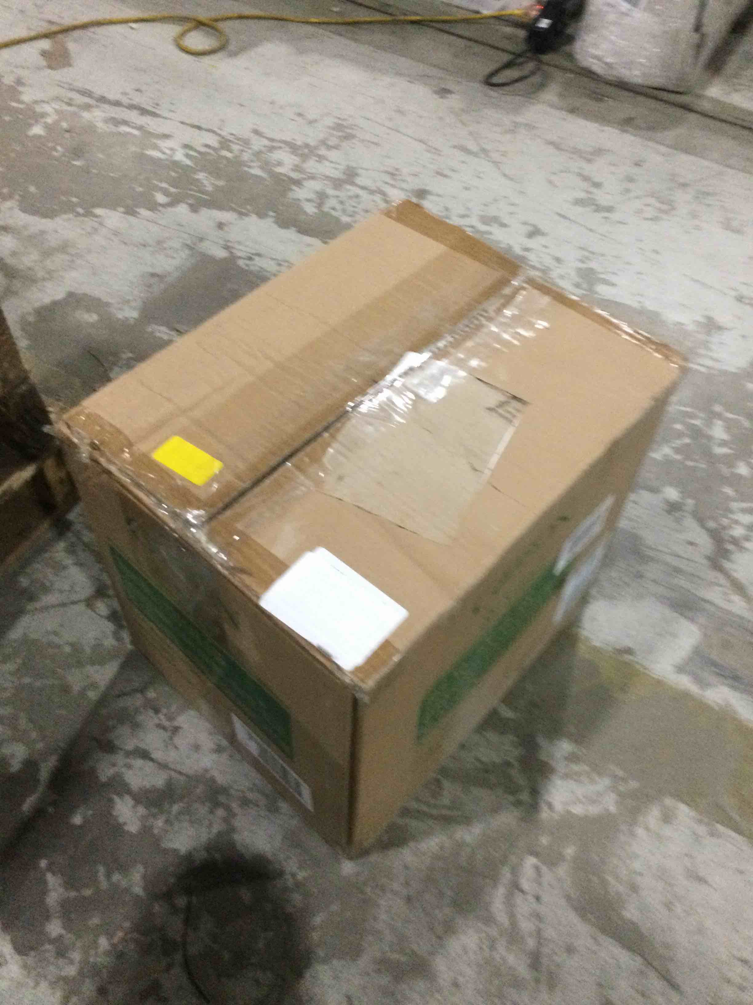 https://s3.amazonaws.com/lotting-images-prod/bidfta/ORG4970539_1692625903712.jpeg