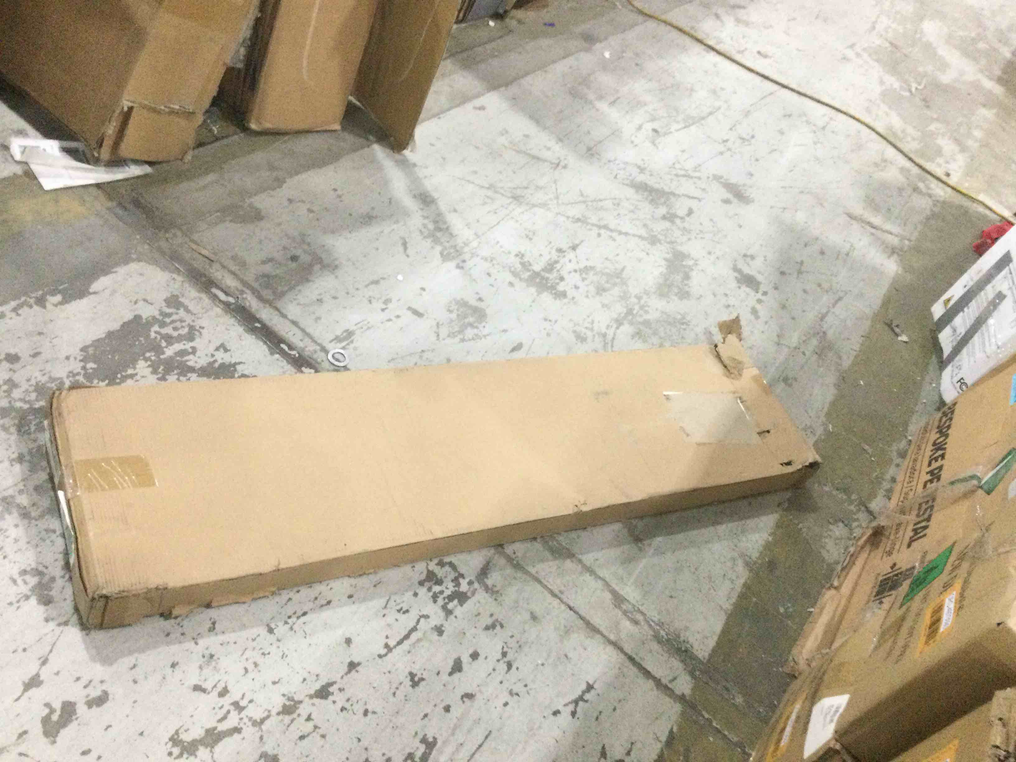 https://s3.amazonaws.com/lotting-images-prod/bidfta/ORG4970563_1692642402802.jpeg