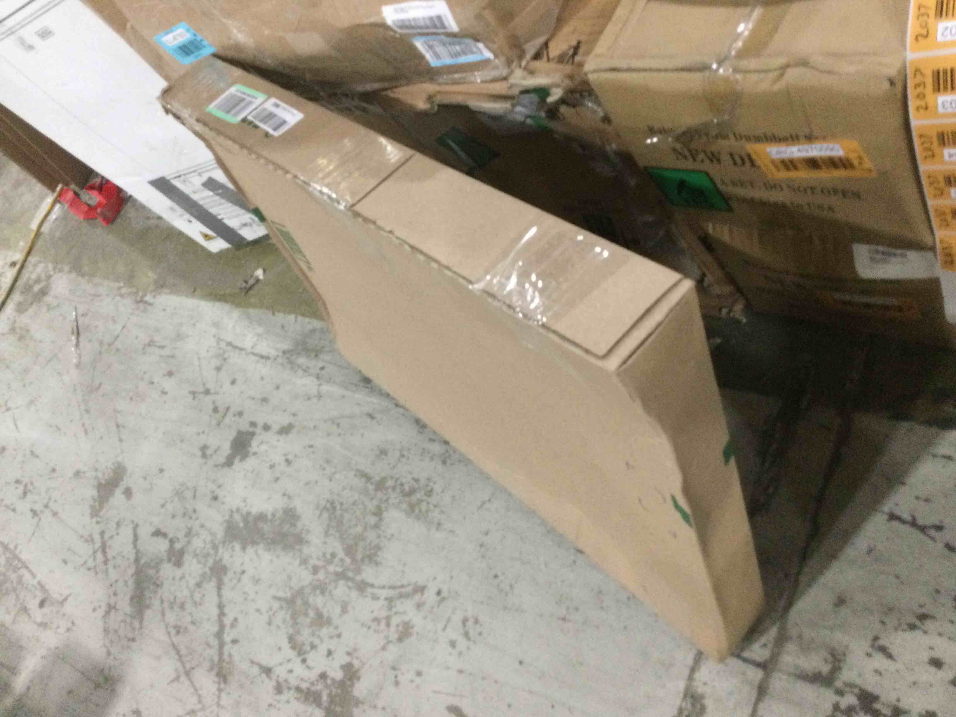 https://s3.amazonaws.com/lotting-images-prod/bidfta/ORG4970607_1692644308585.jpeg