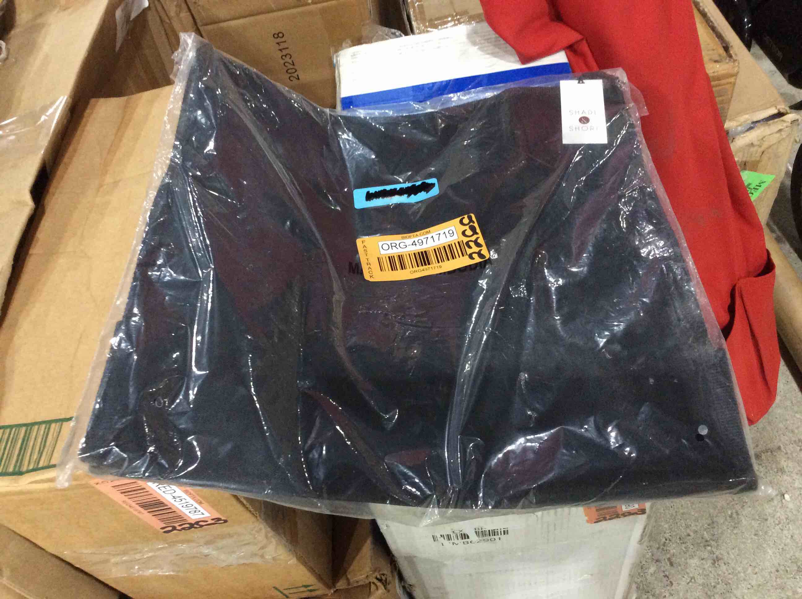 https://s3.amazonaws.com/lotting-images-prod/bidfta/ORG4971719_1695045955425.jpeg