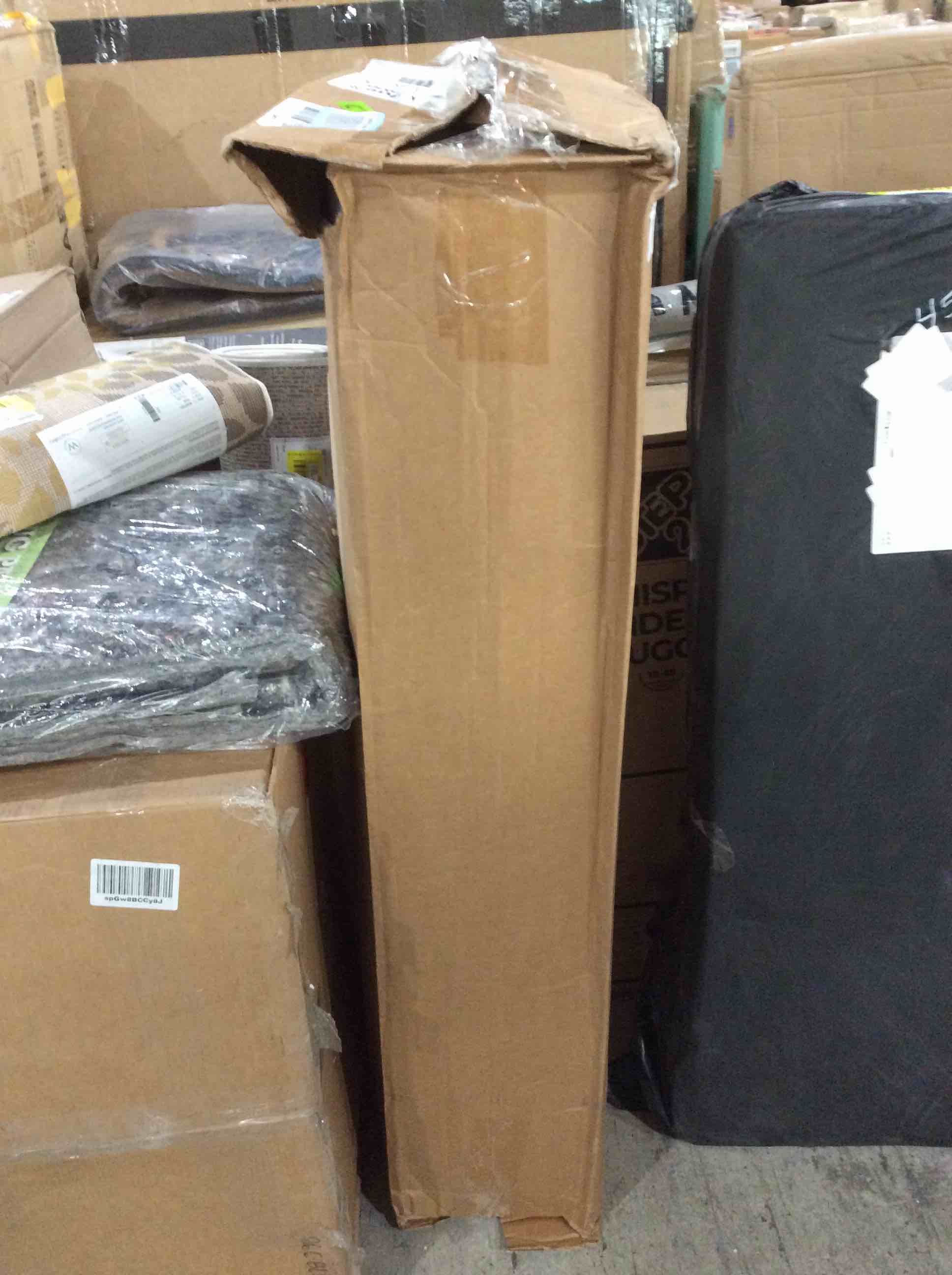 https://s3.amazonaws.com/lotting-images-prod/bidfta/ORG4971851_1695229665549.jpeg