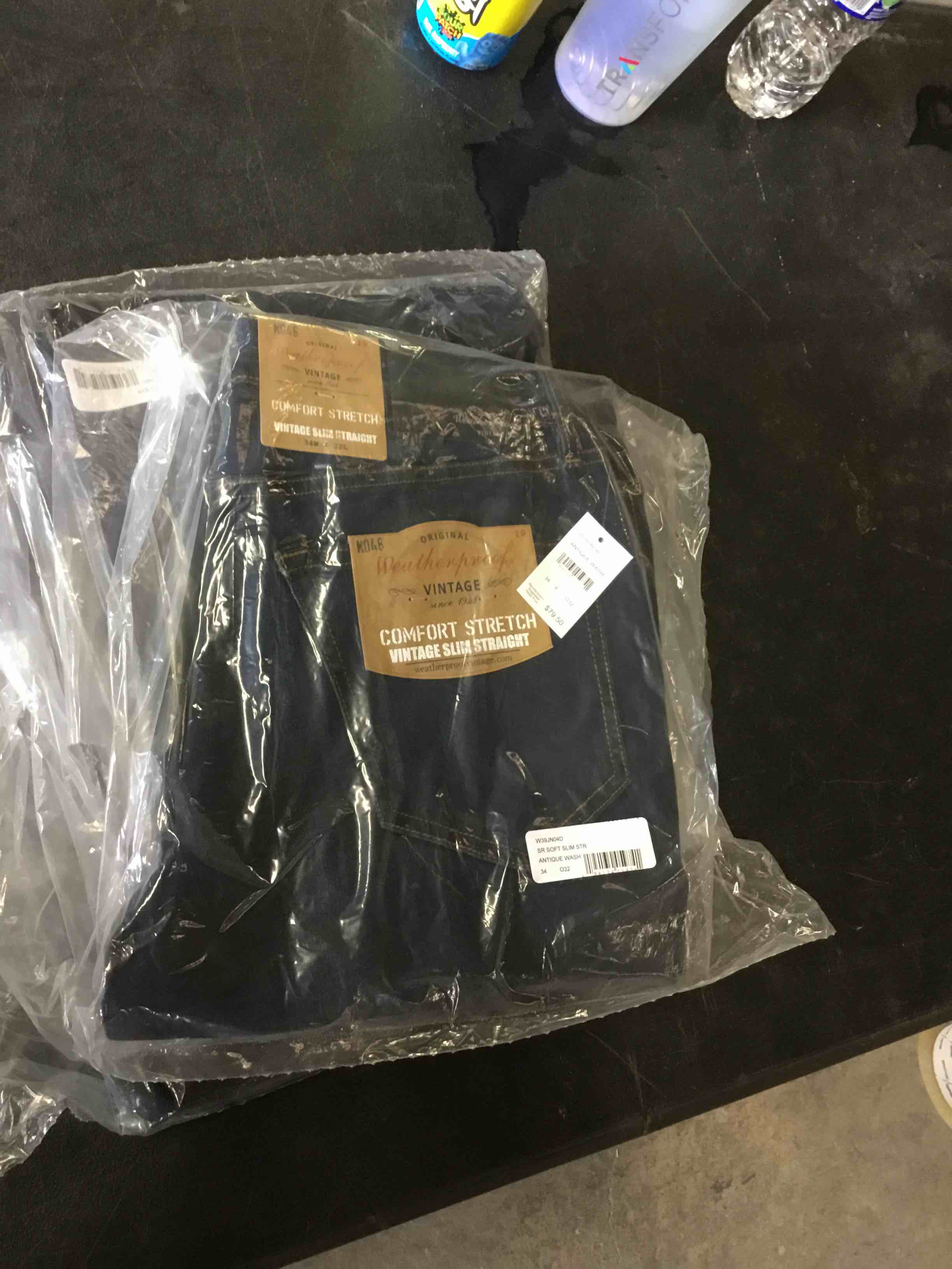 https://s3.amazonaws.com/lotting-images-prod/bidfta/ORG4977123_1687356402212.jpeg