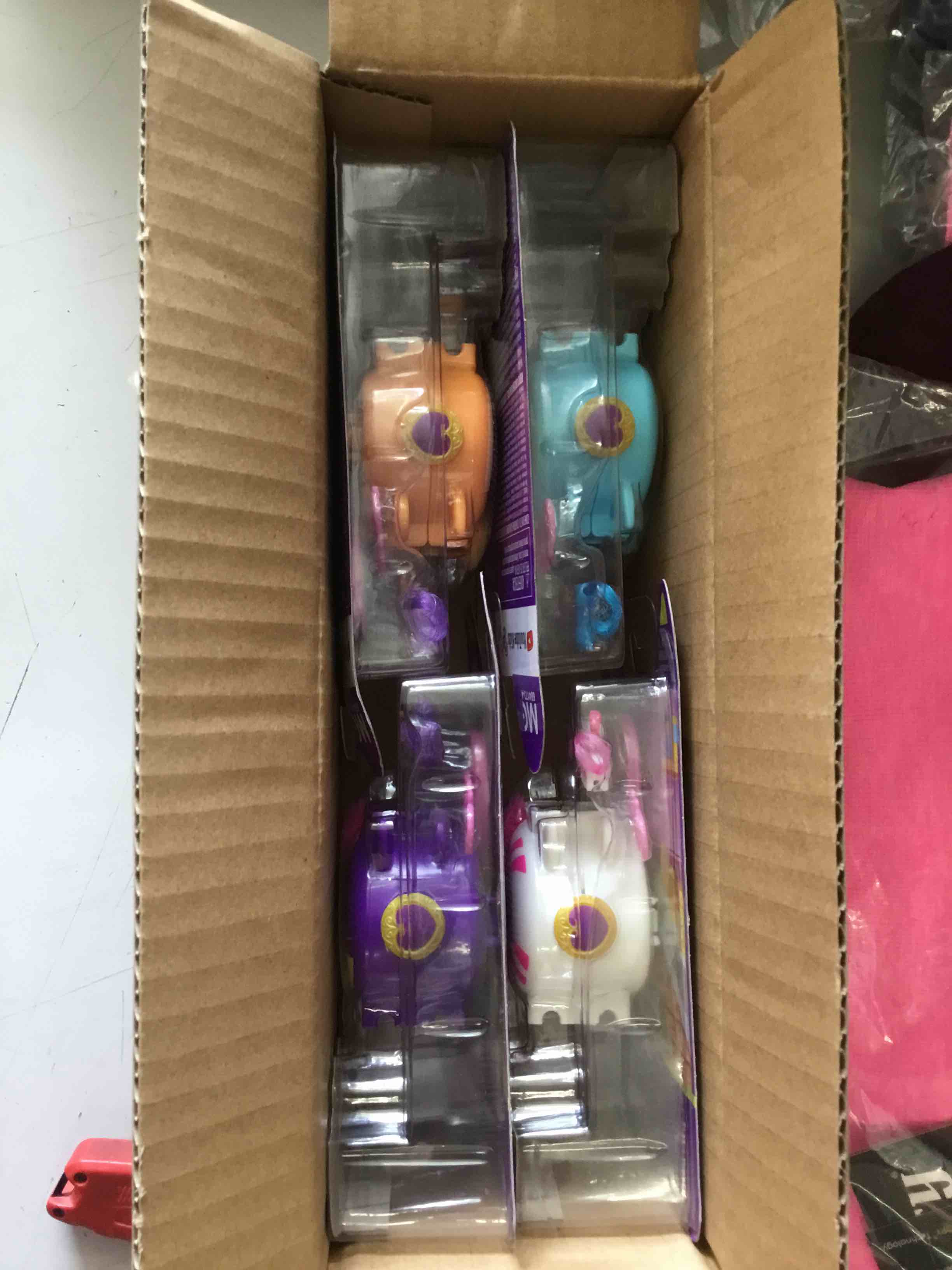 https://s3.amazonaws.com/lotting-images-prod/bidfta/ORG4982551_1687447186187.jpeg