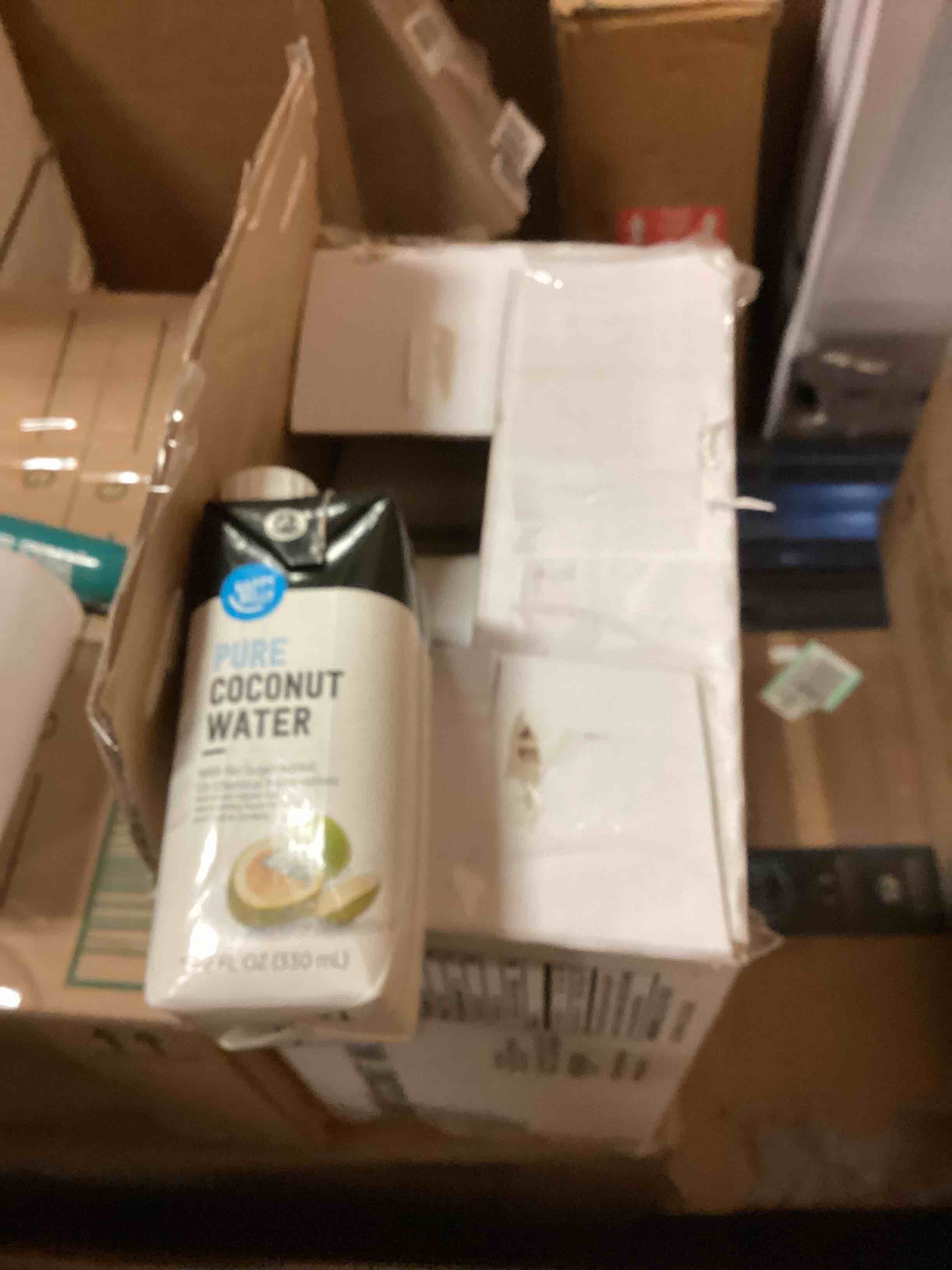 https://s3.amazonaws.com/lotting-images-prod/bidfta/ORG4990945_1689772732211.jpeg