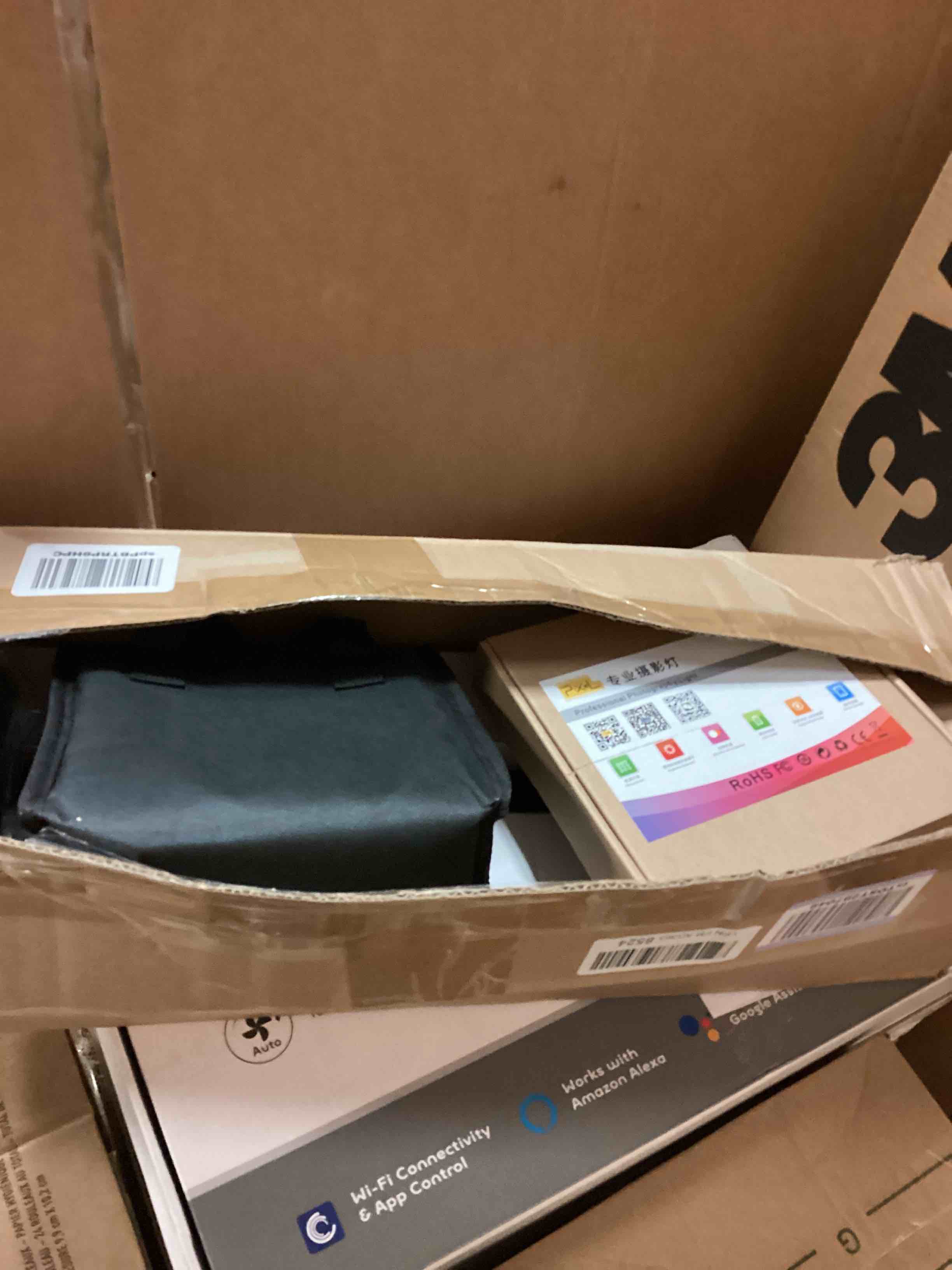 https://s3.amazonaws.com/lotting-images-prod/bidfta/ORG4990948_1689773107702.jpeg