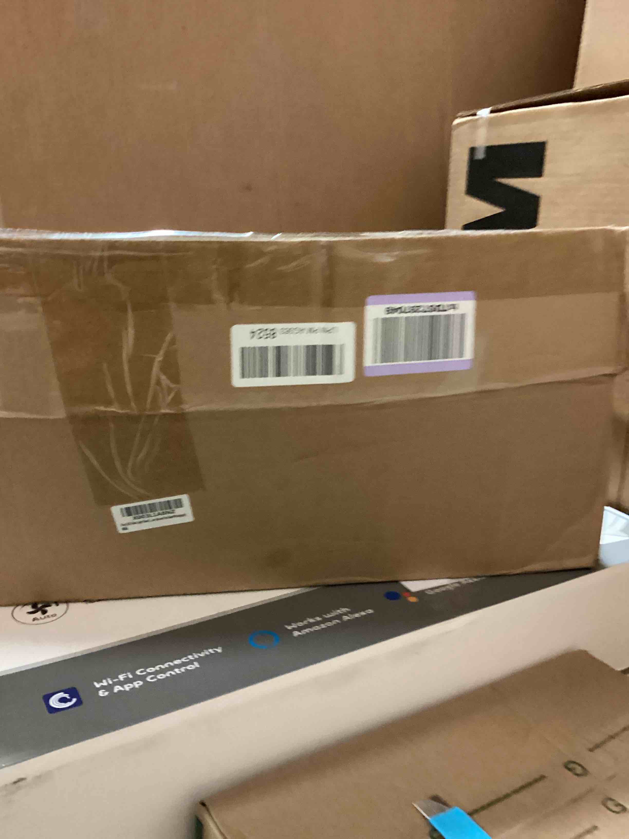 https://s3.amazonaws.com/lotting-images-prod/bidfta/ORG4990948_1689773113048.jpeg