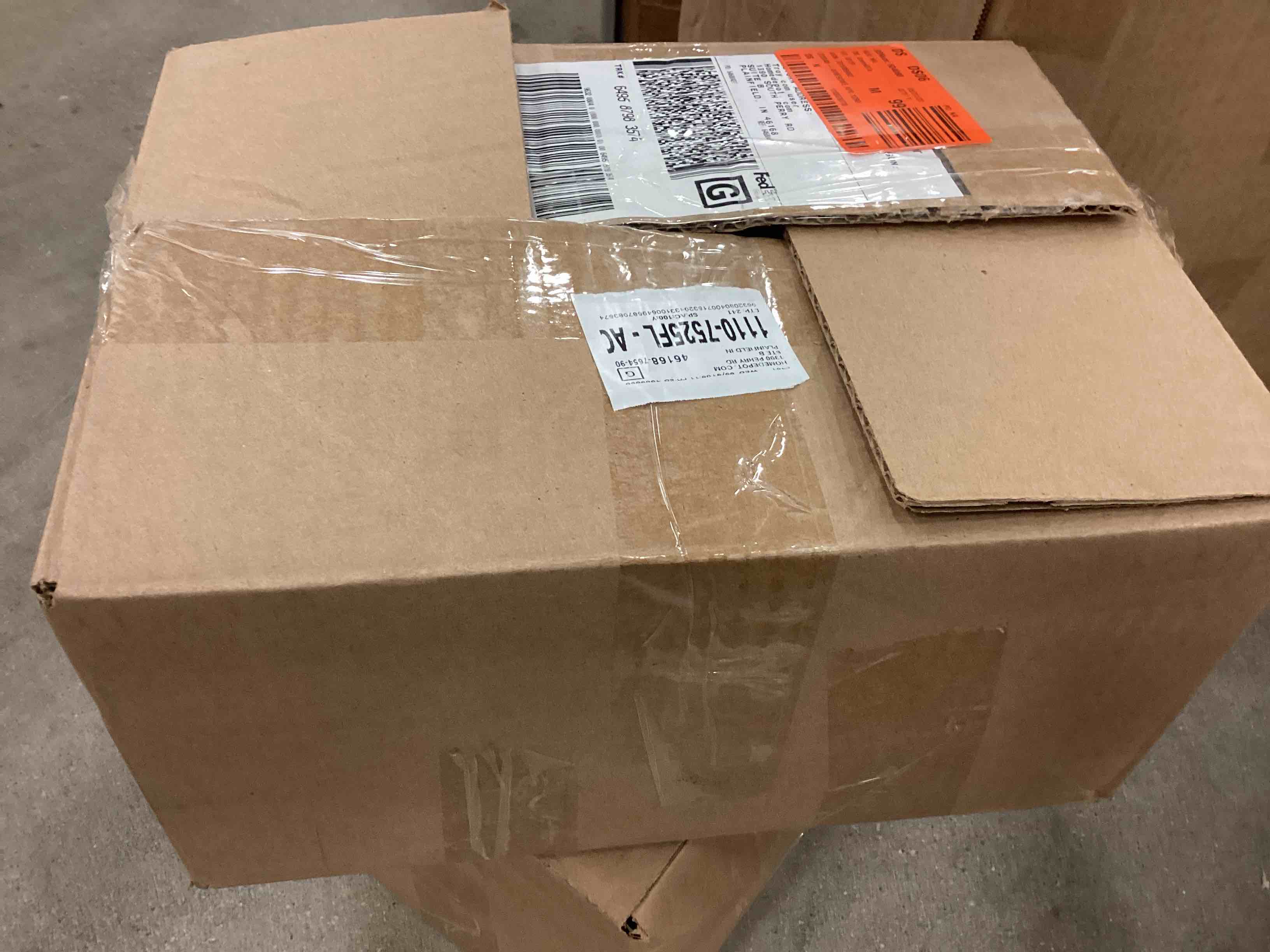 https://s3.amazonaws.com/lotting-images-prod/bidfta/ORG4993367_1690469234886.jpeg