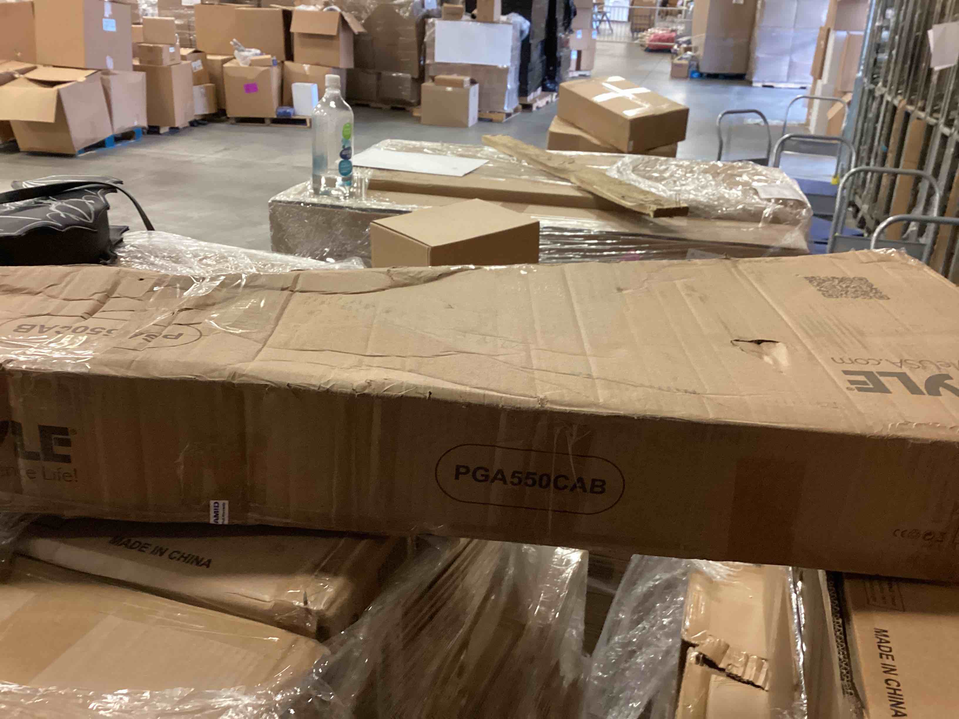https://s3.amazonaws.com/lotting-images-prod/bidfta/ORG4996031_1690551741598.jpeg