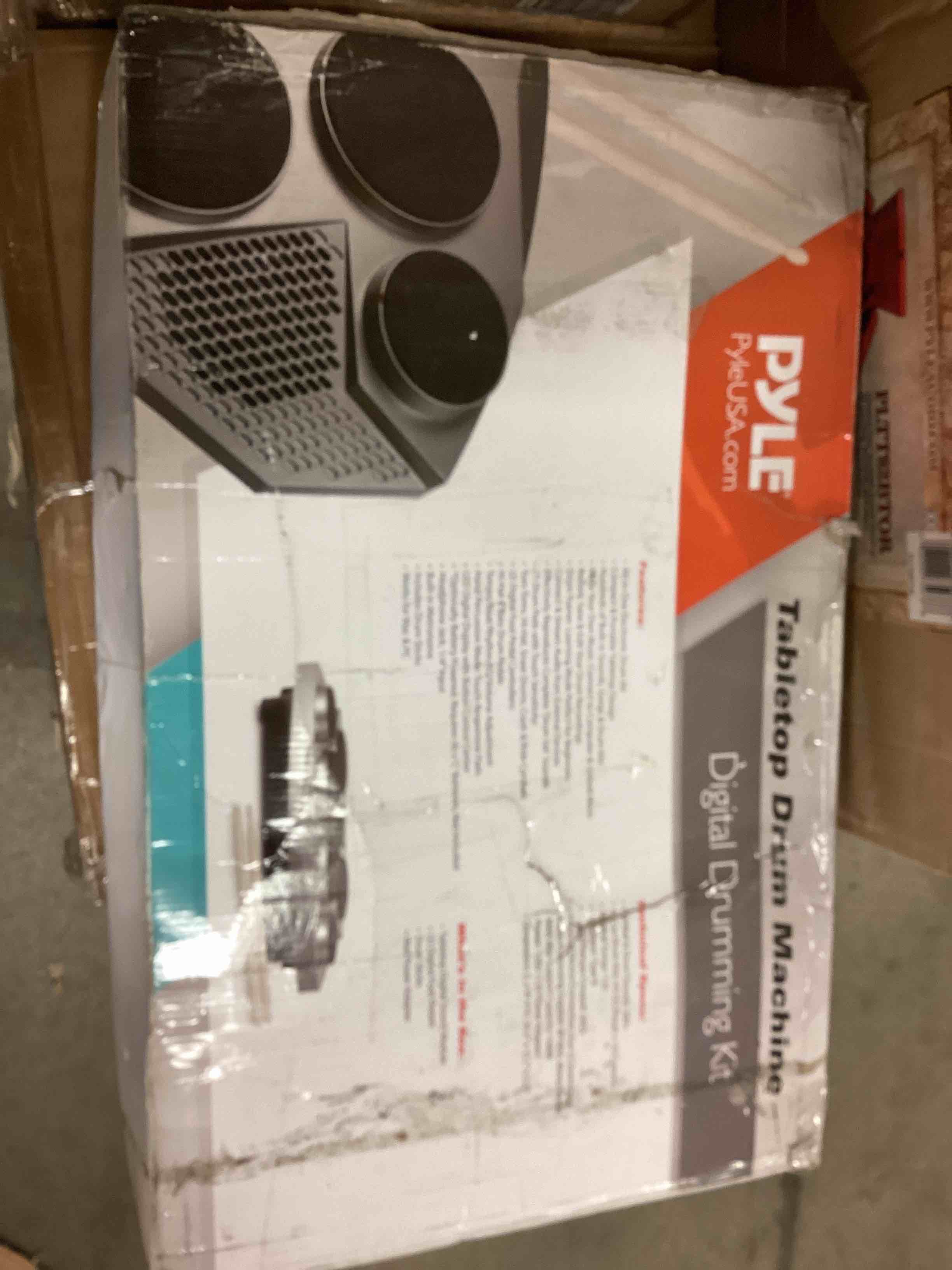 https://s3.amazonaws.com/lotting-images-prod/bidfta/ORG4996087_1690805427949.jpeg