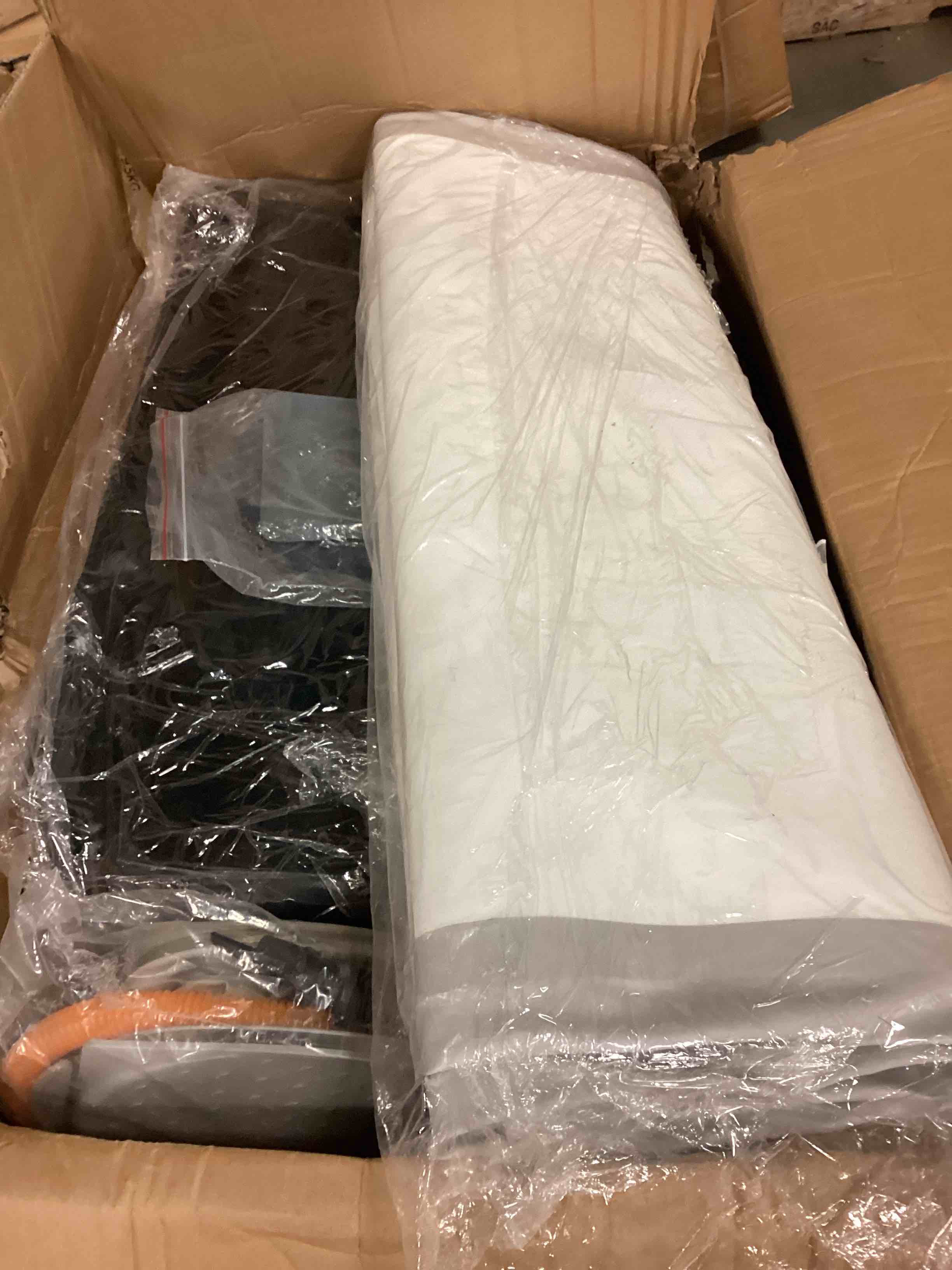 https://s3.amazonaws.com/lotting-images-prod/bidfta/ORG4998189_1689605438981.jpeg