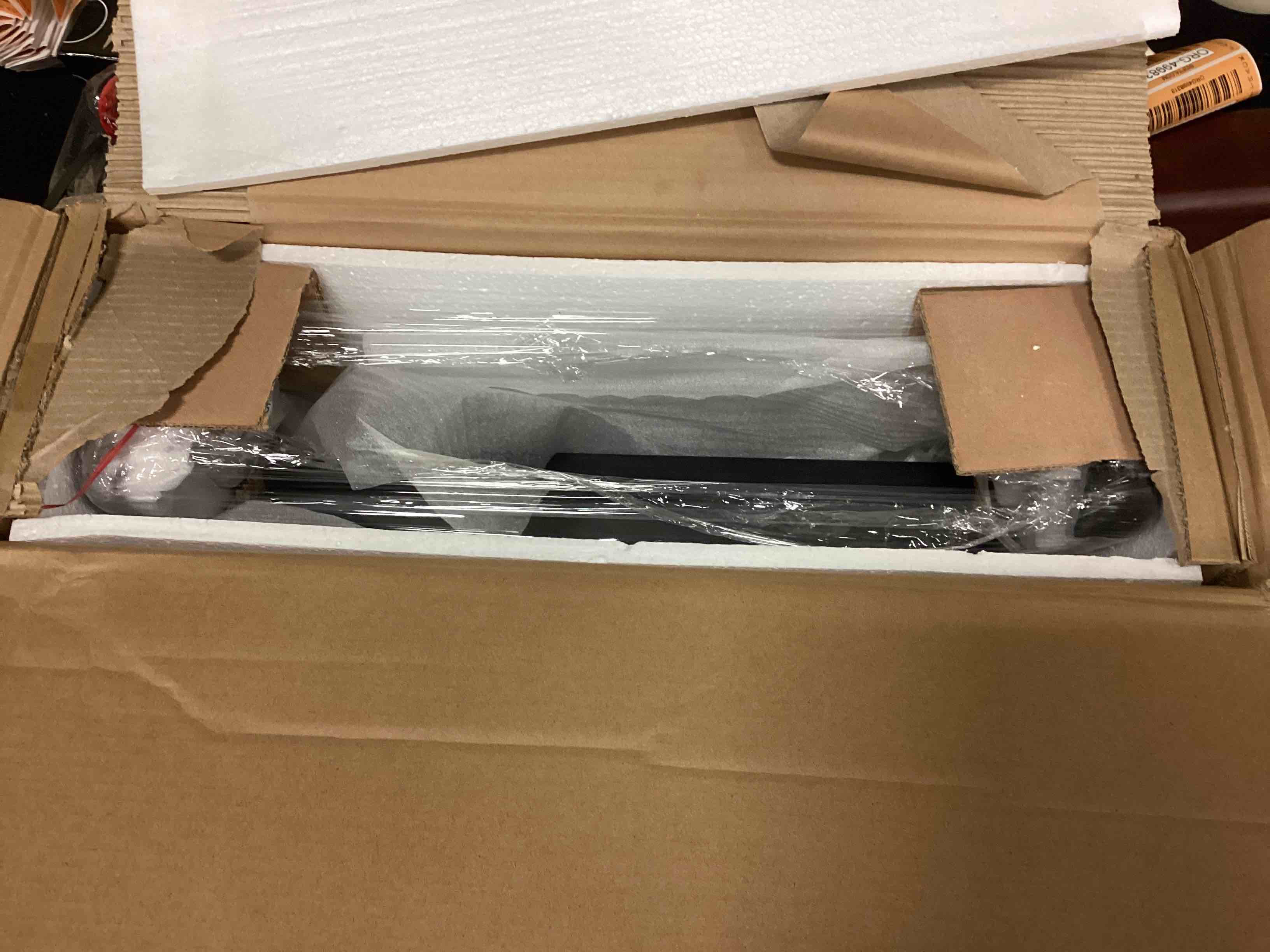 https://s3.amazonaws.com/lotting-images-prod/bidfta/ORG4998250_1689606582007.jpeg