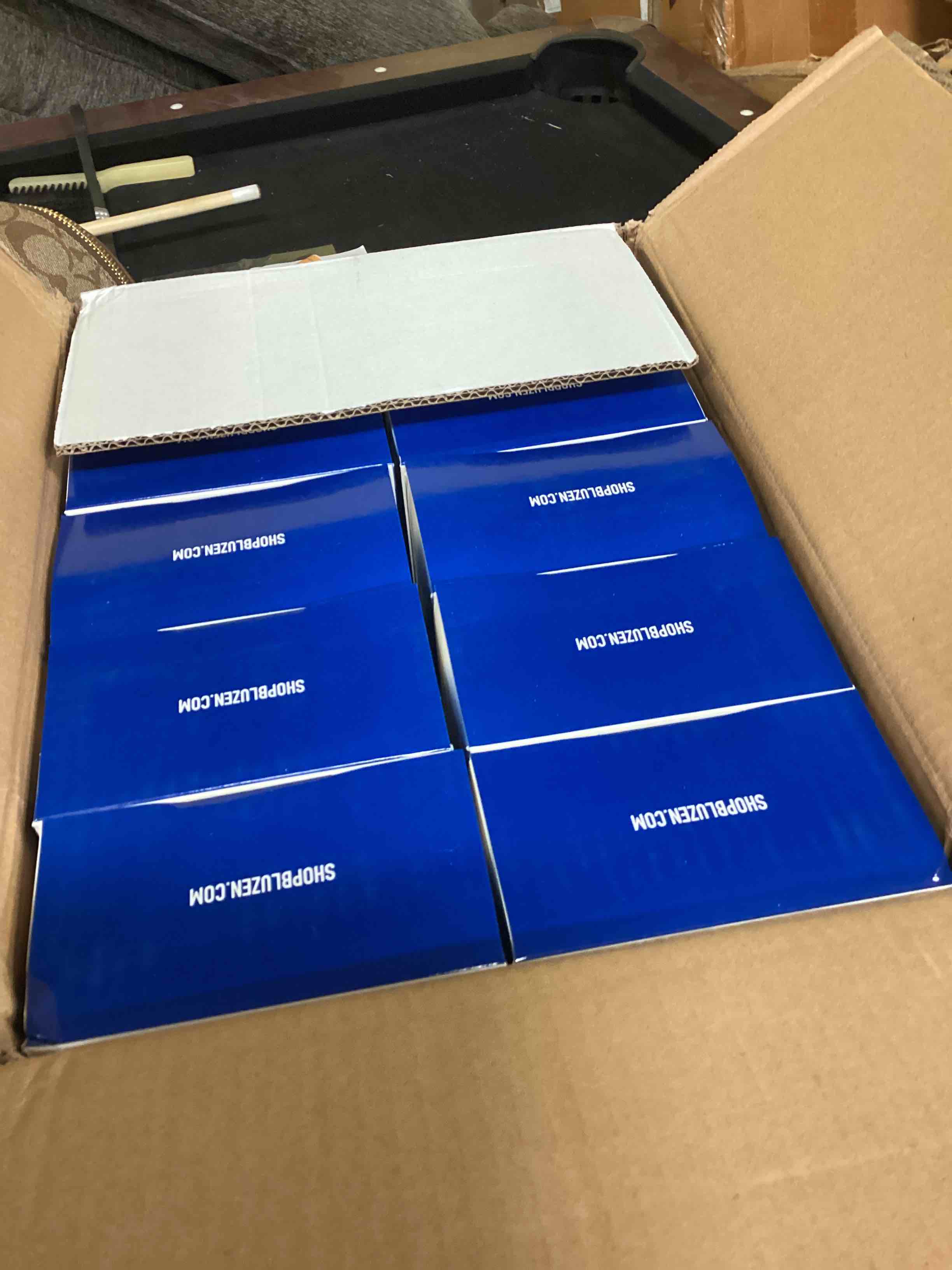 https://s3.amazonaws.com/lotting-images-prod/bidfta/ORG4998252_1689600911525.jpeg